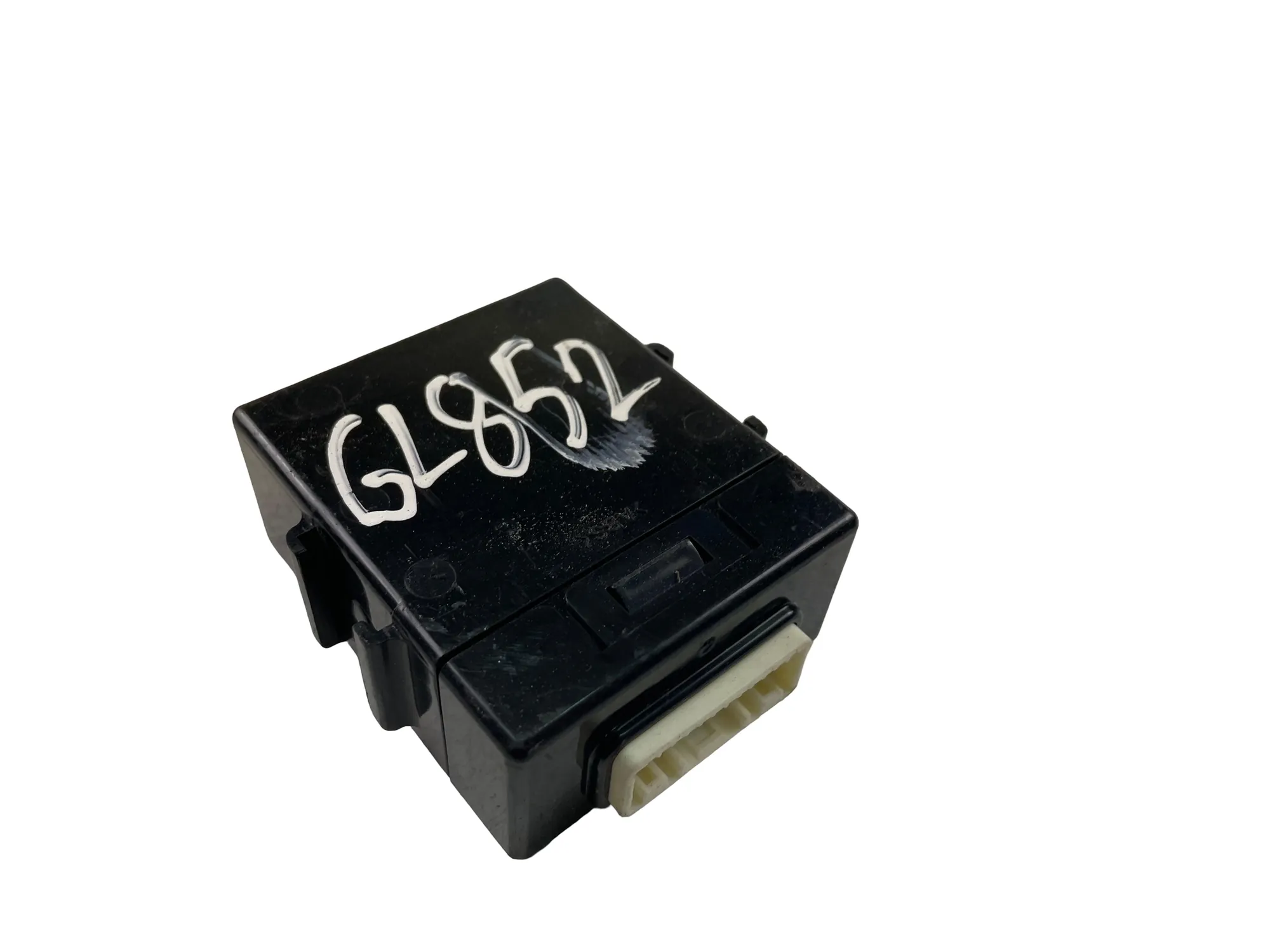96880-D9000, Контролен блок, 2 оферти, цена от 42 EUR