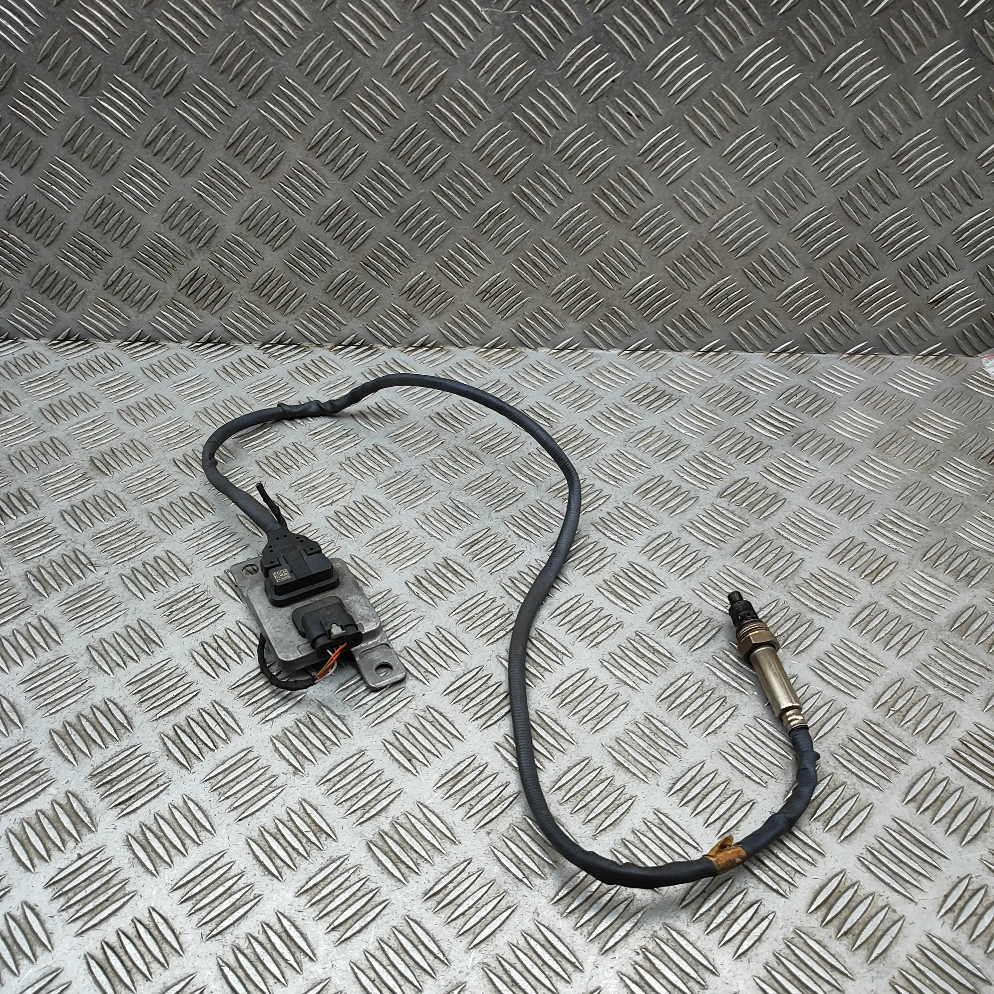 AUDI A5 F5 MK2 Lambda Oxygen Sensor 8W0907807 2.0 Diesel 140kw 2016 37001177