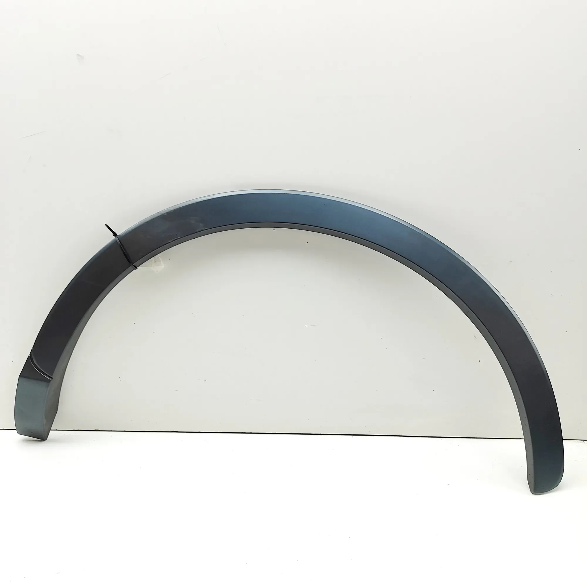 AUDI Q3 8U MK1 Rear Left Fender Arch Trim 8U0853817C 2.0 Diesel 130kw 2012