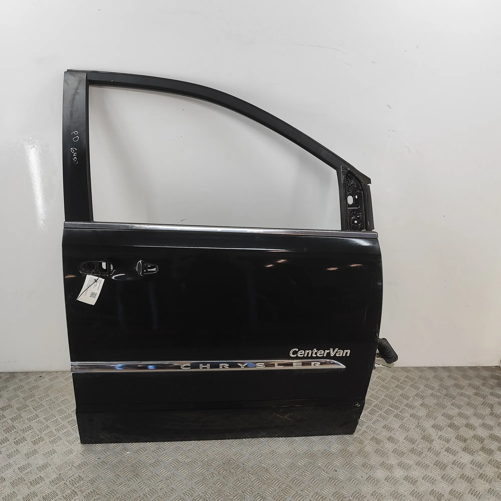 CHRYSLER GRAND VOYAGER MK5 RT Front Right Door 4894916AF RHD 2.8 Diesel 132kw