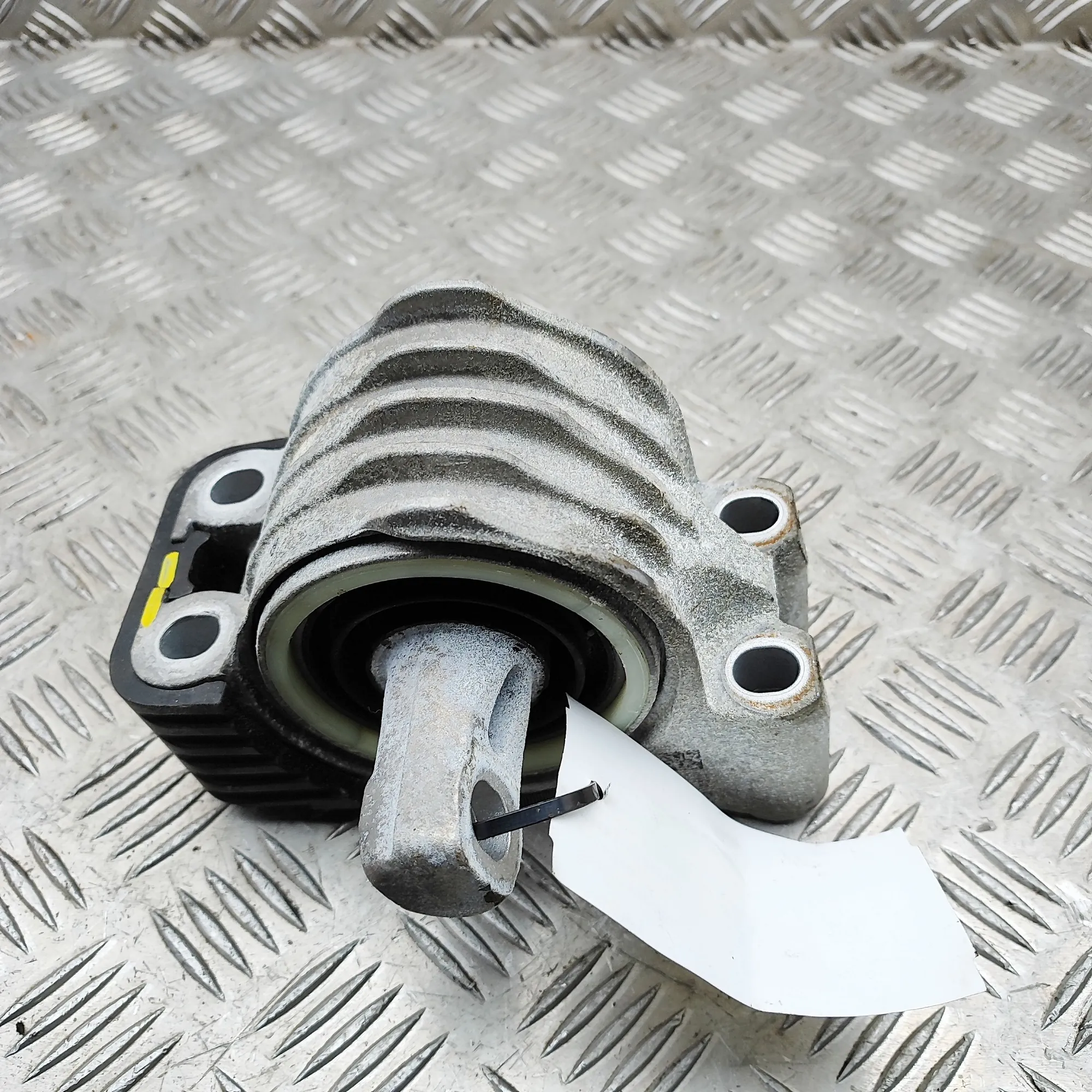 BMW i4 G26 Rear Engine Mount 8742123 Electricity 210kw 2023 36952761