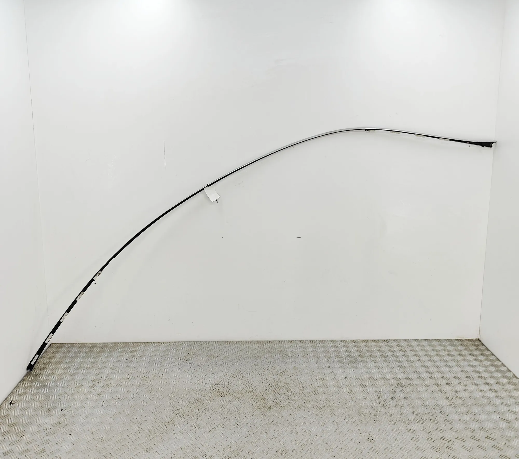 LEXUS LS MK4 XF40 Right Side Roof Strip Trim 75555-50010 4.6 Petrol 280kw 2006