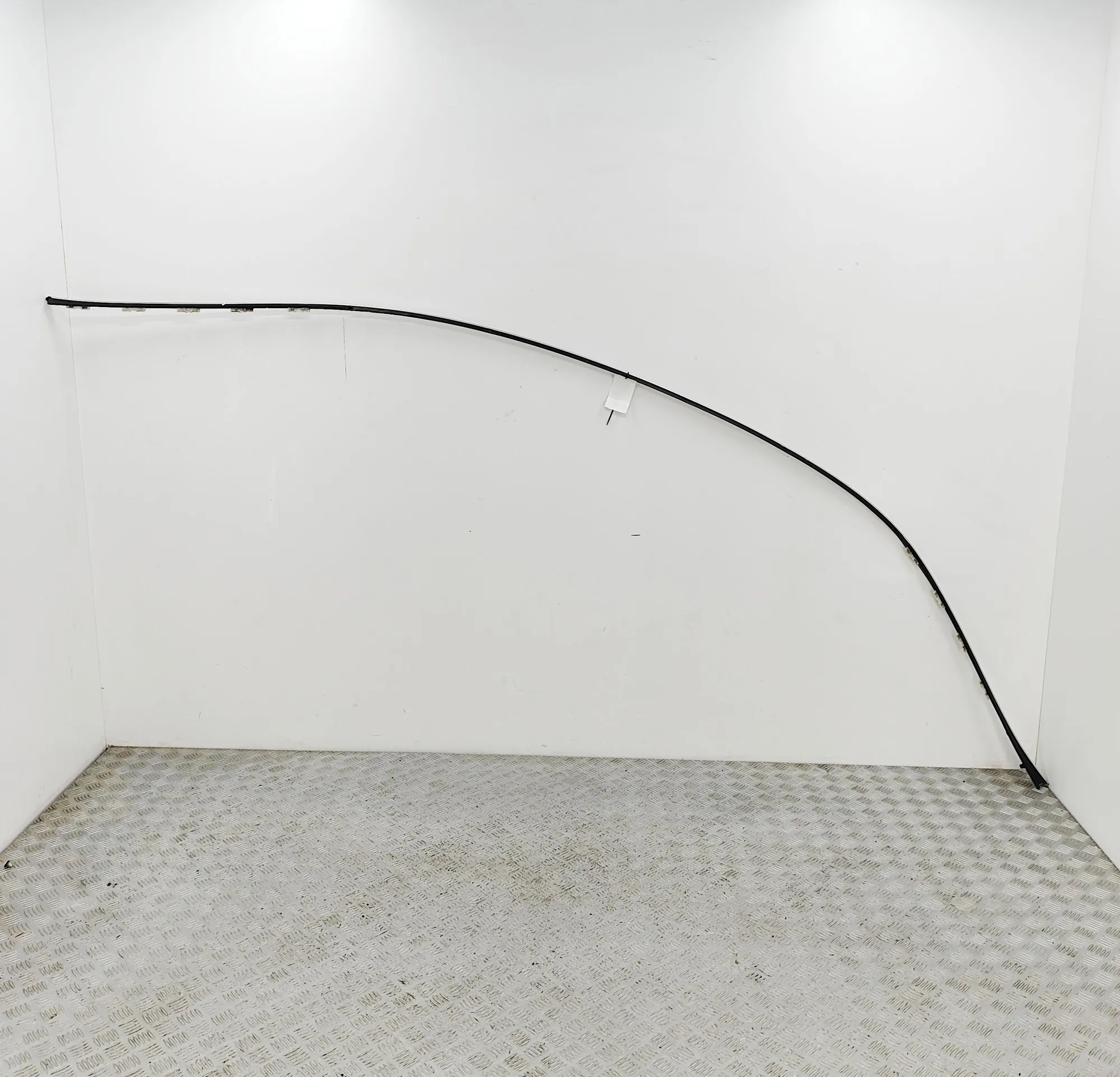 LEXUS LS MK4 XF40 Left Side Roof Strip Trim 75556-50010 4.6 Petrol 280kw 2006