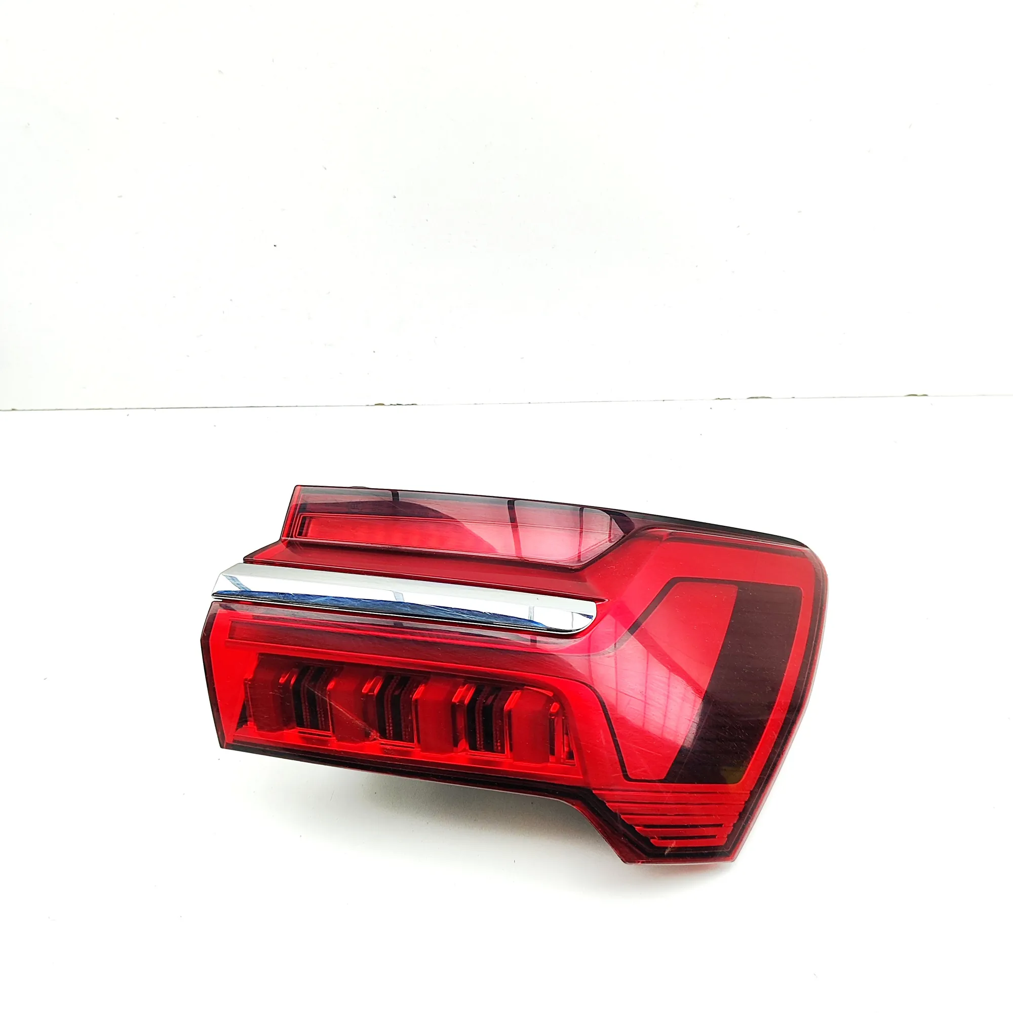 AUDI A6 C8 Avant 4K Rear Right Tail Light 4K5945092 RHD 2021 37383849