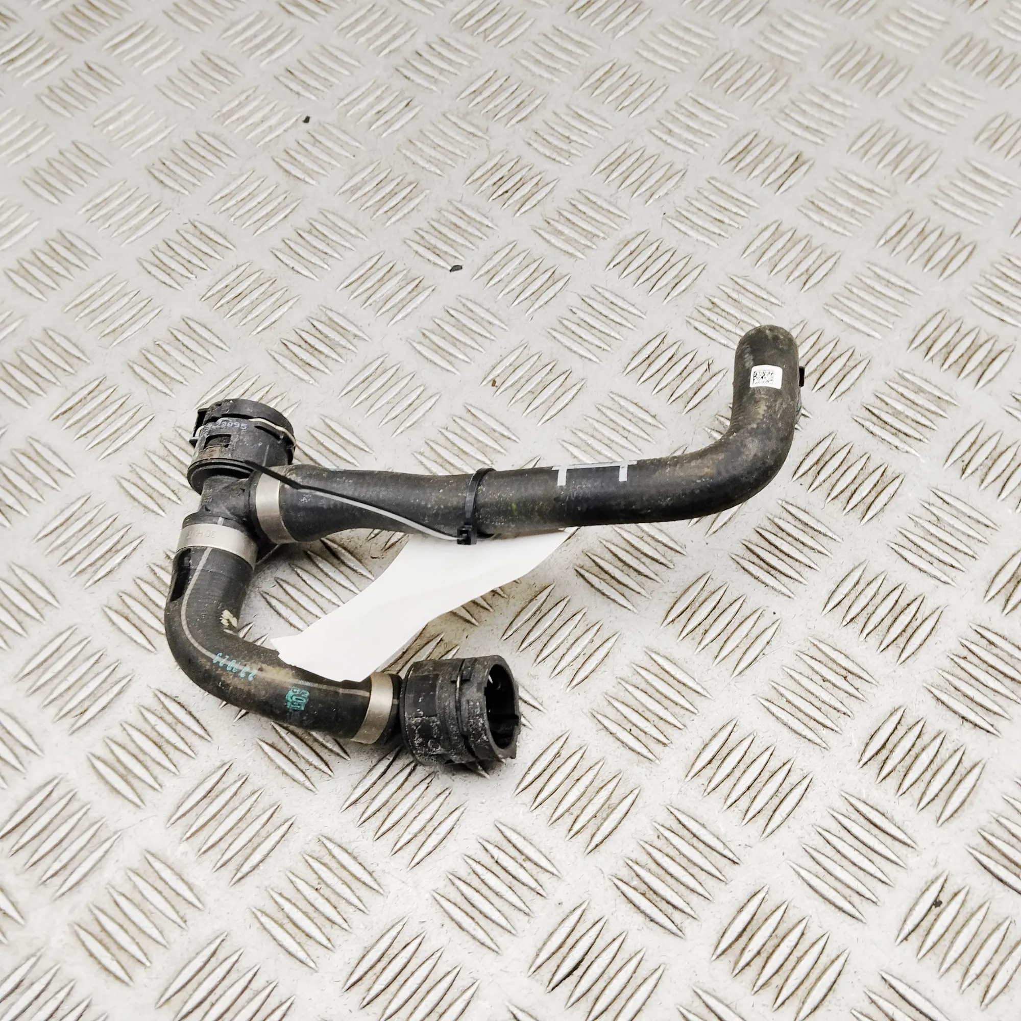 BMW i4 G26 Coolant Hose Pipe 8475688 Electricity 210kw 2023 37576185