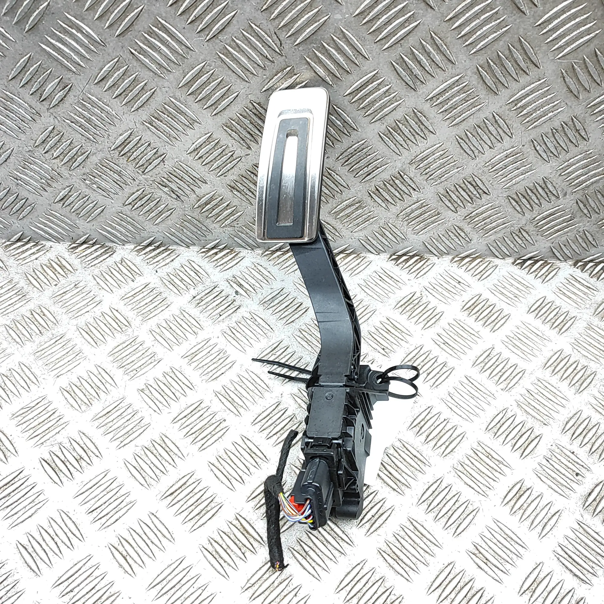 AUDI Q3 F3 MK2 Throttle Pedal 5Q2723503F RHD 2.0 Petrol 140kw 2025 36643476