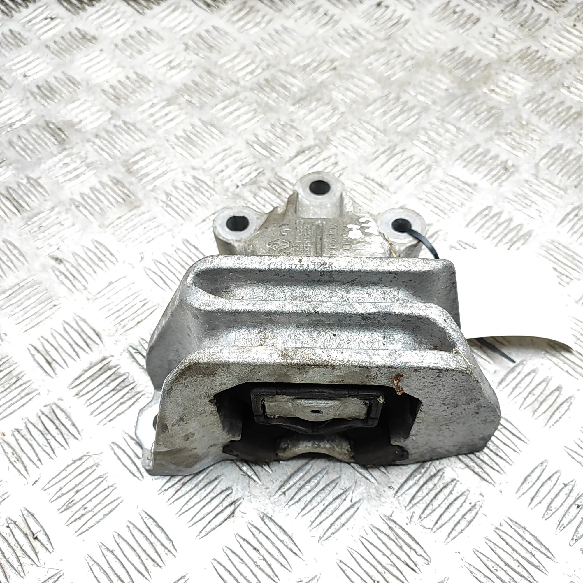 RENAULT ZOE BFM Right Side Engine Mount 112109044R Electricity 100kw 2022