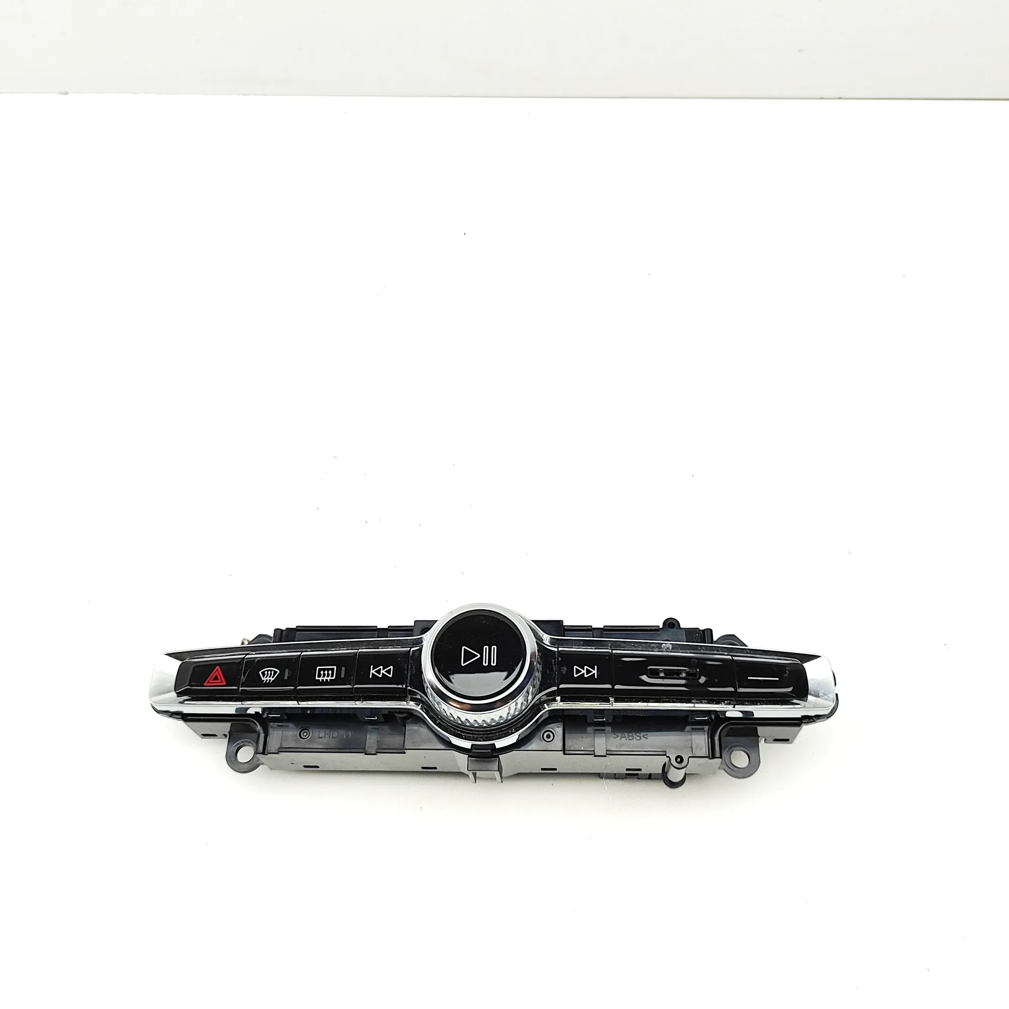 VOLVO XC40 Music Player Buttons P31456673 2023 37310453