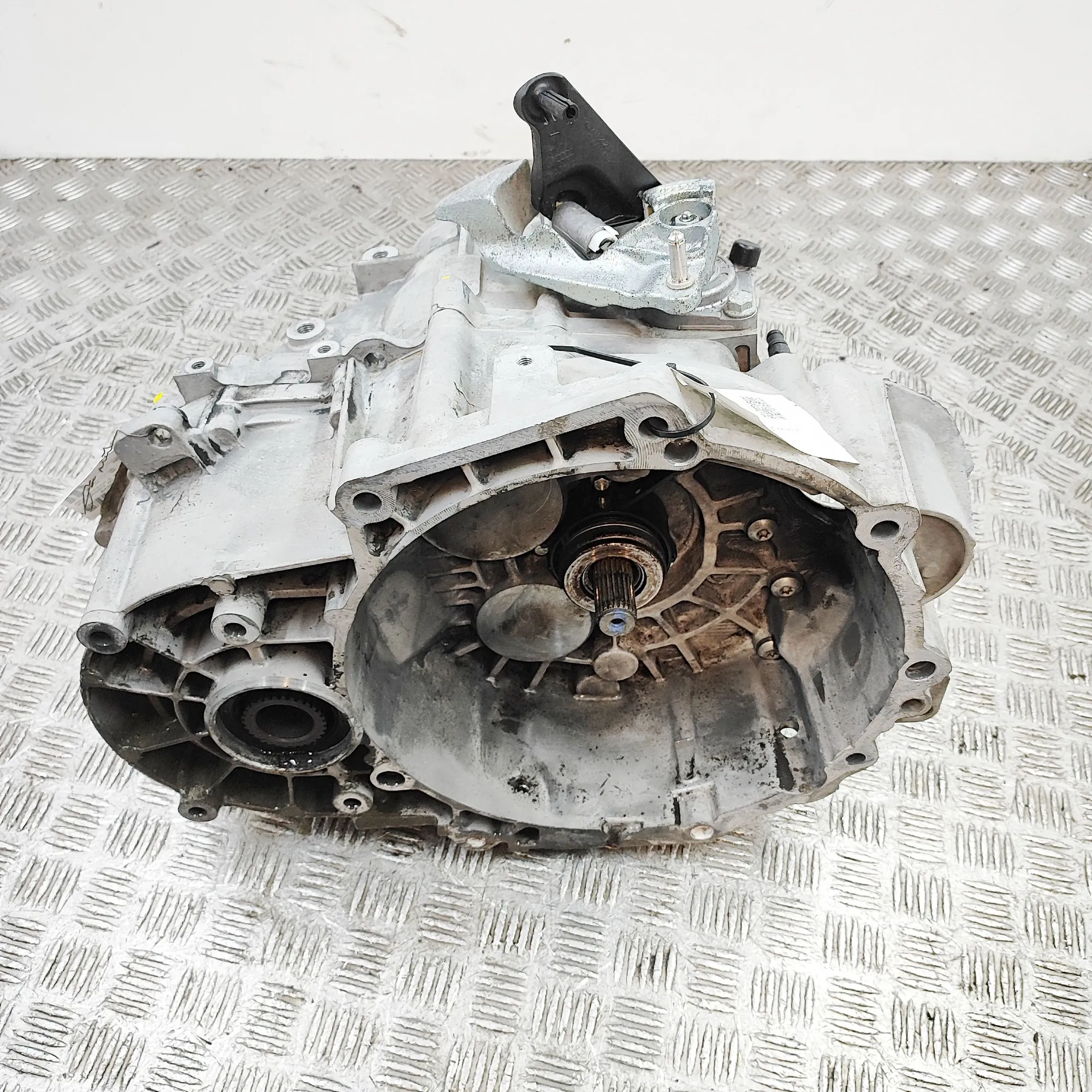 VW CADDY III Variant 2KB, 2KJ, 2CB, 2CJ Gearbox KXU 2.0 Diesel 103kw 36560722