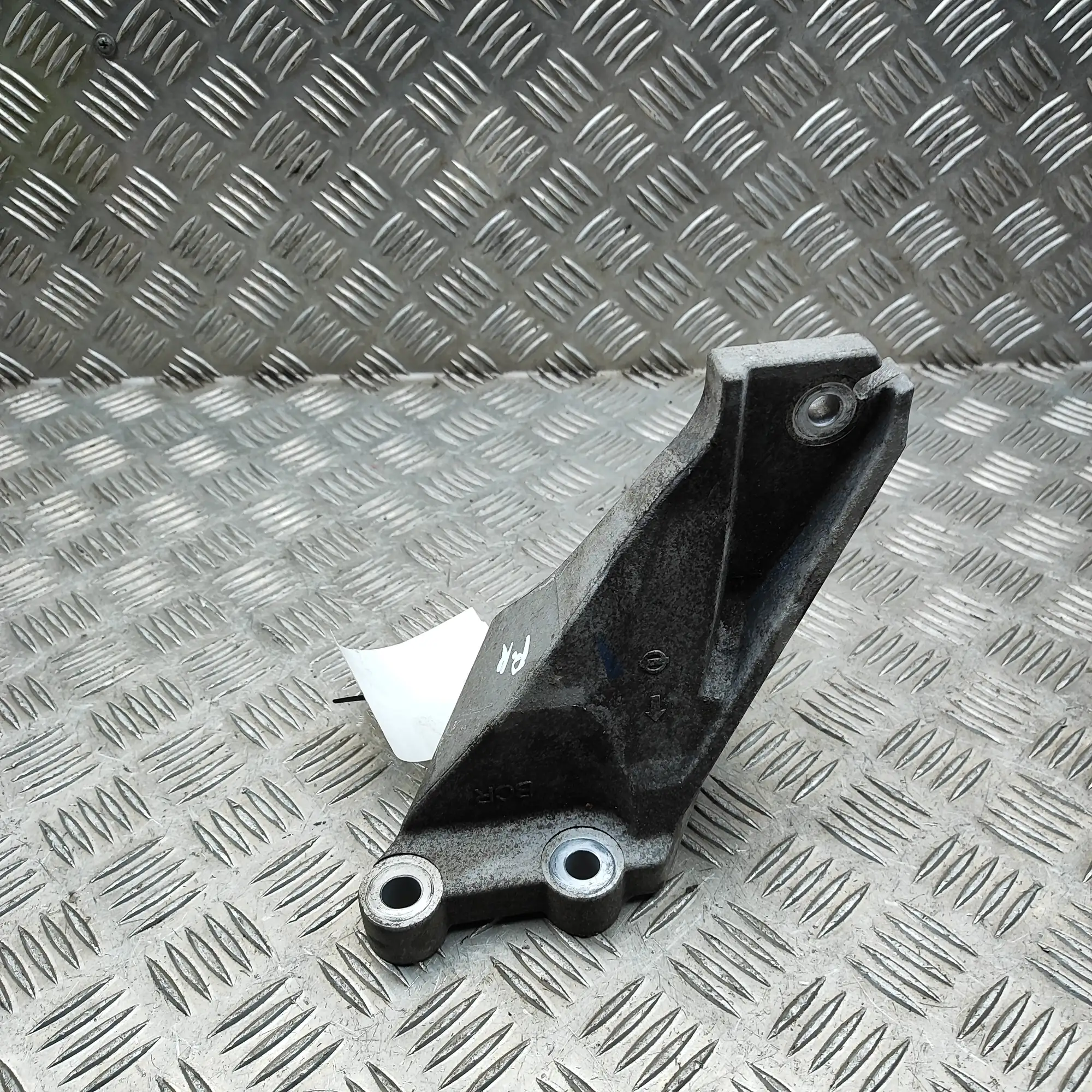 NISSAN LEAF ZE1 MK2 Left Side Engine Bracket 11253-3NF0A Electricity 160kw 2021