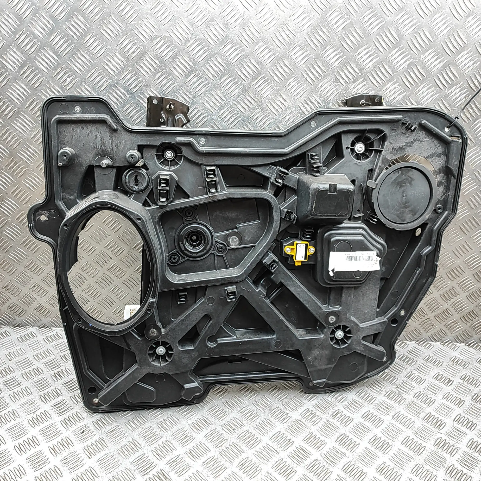 CHRYSLER GRAND VOYAGER MK5 RT Front Right Door Window Regulator 68102220AA 2014