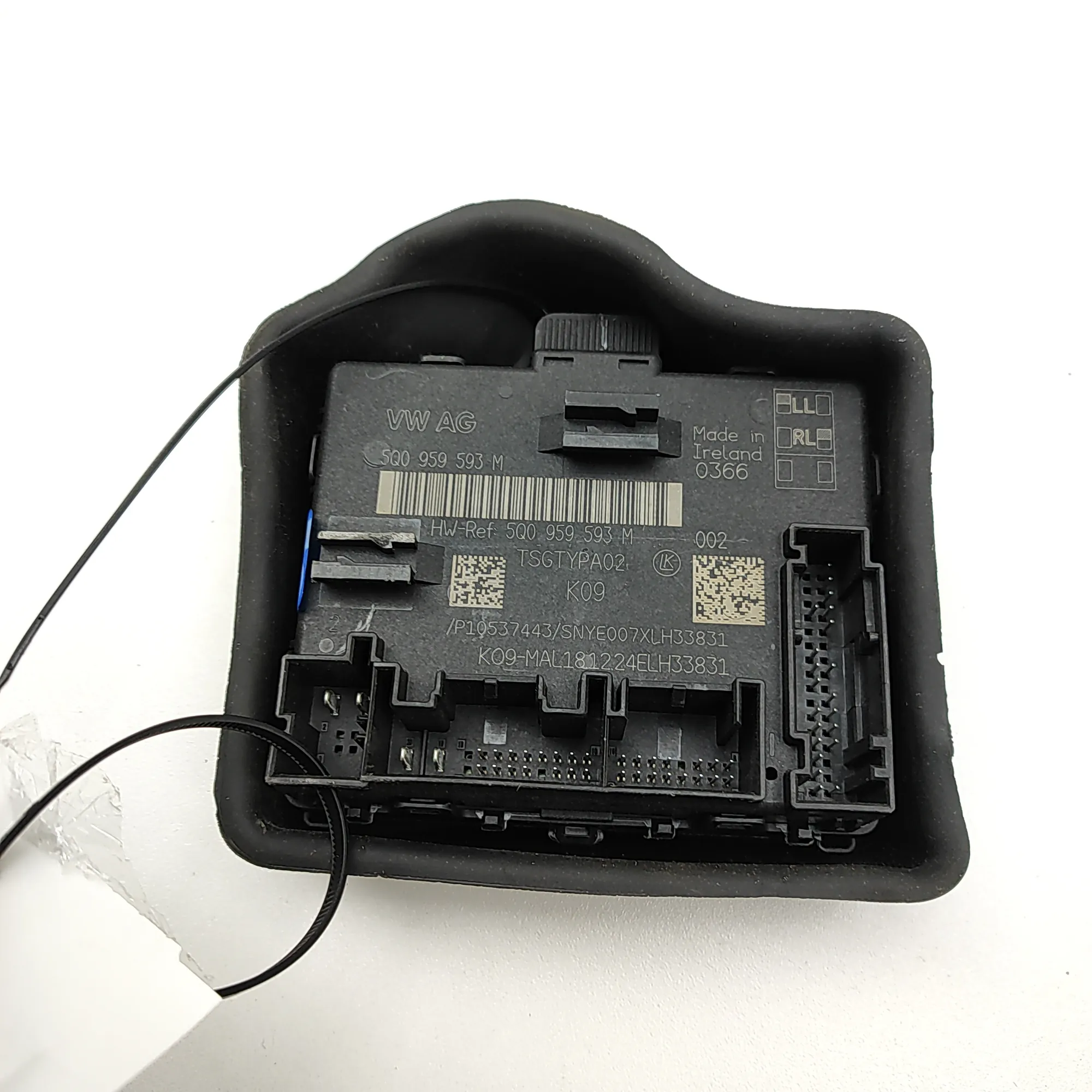 AUDI Q3 F3 MK2 Front Right Door Control Unit 5Q0959593M RHD 2.0 Petrol 140kw