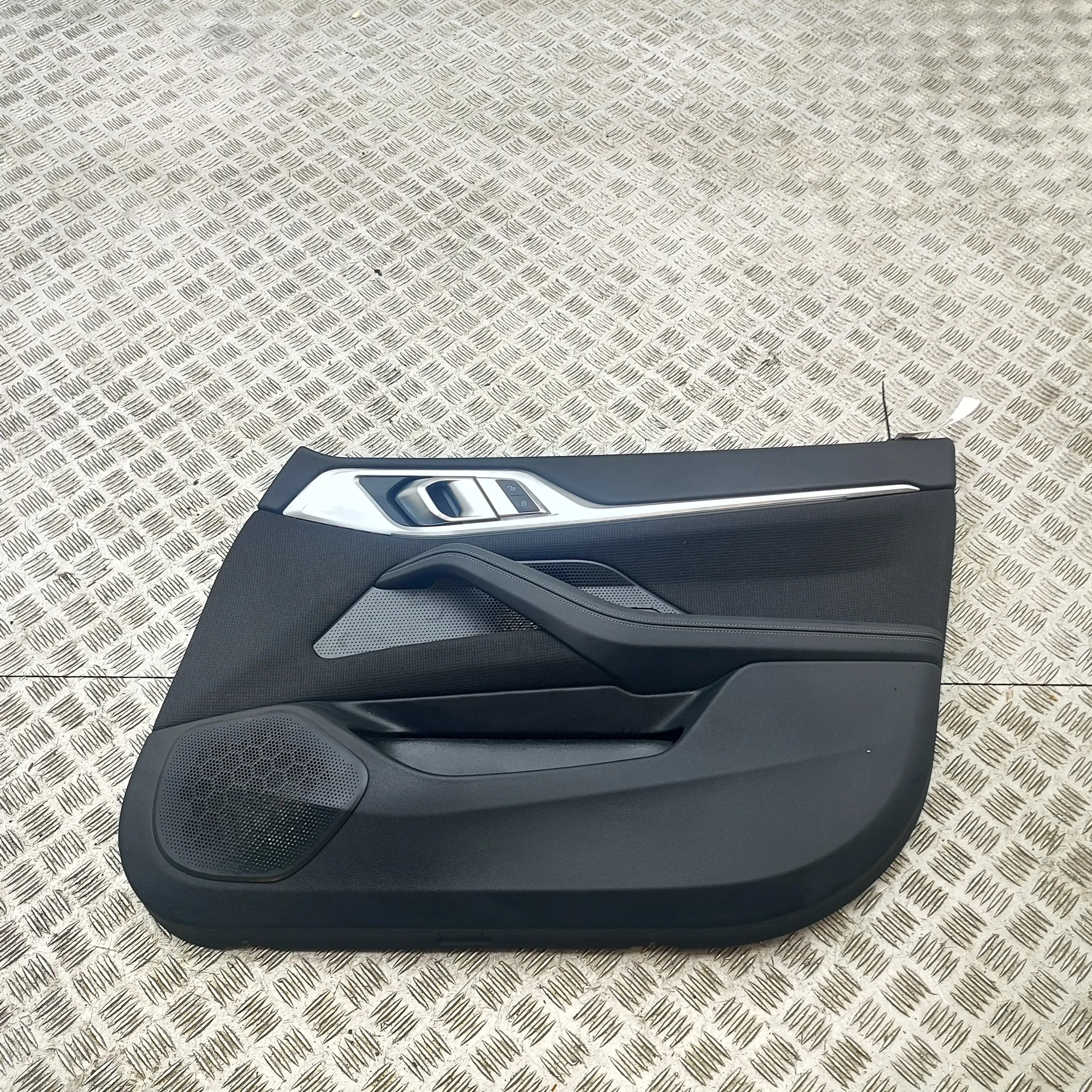 BMW i4 G26 Front Right Door Panel 5A419E2 Electricity 210kw 2023 37004541