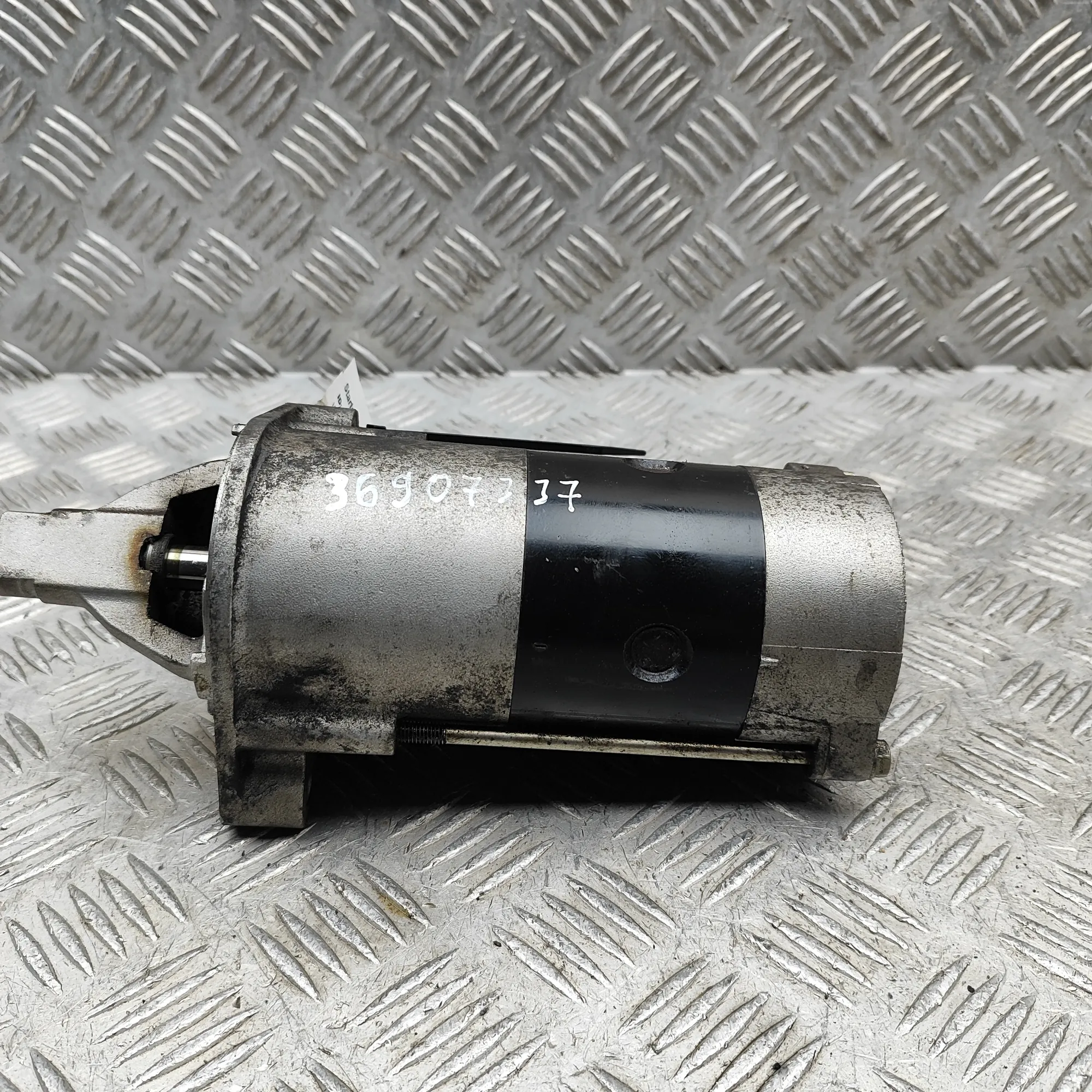 CHRYSLER GRAND VOYAGER MK5 RT Starter Motor 04868860AA 2.8 Diesel 132kw 2014
