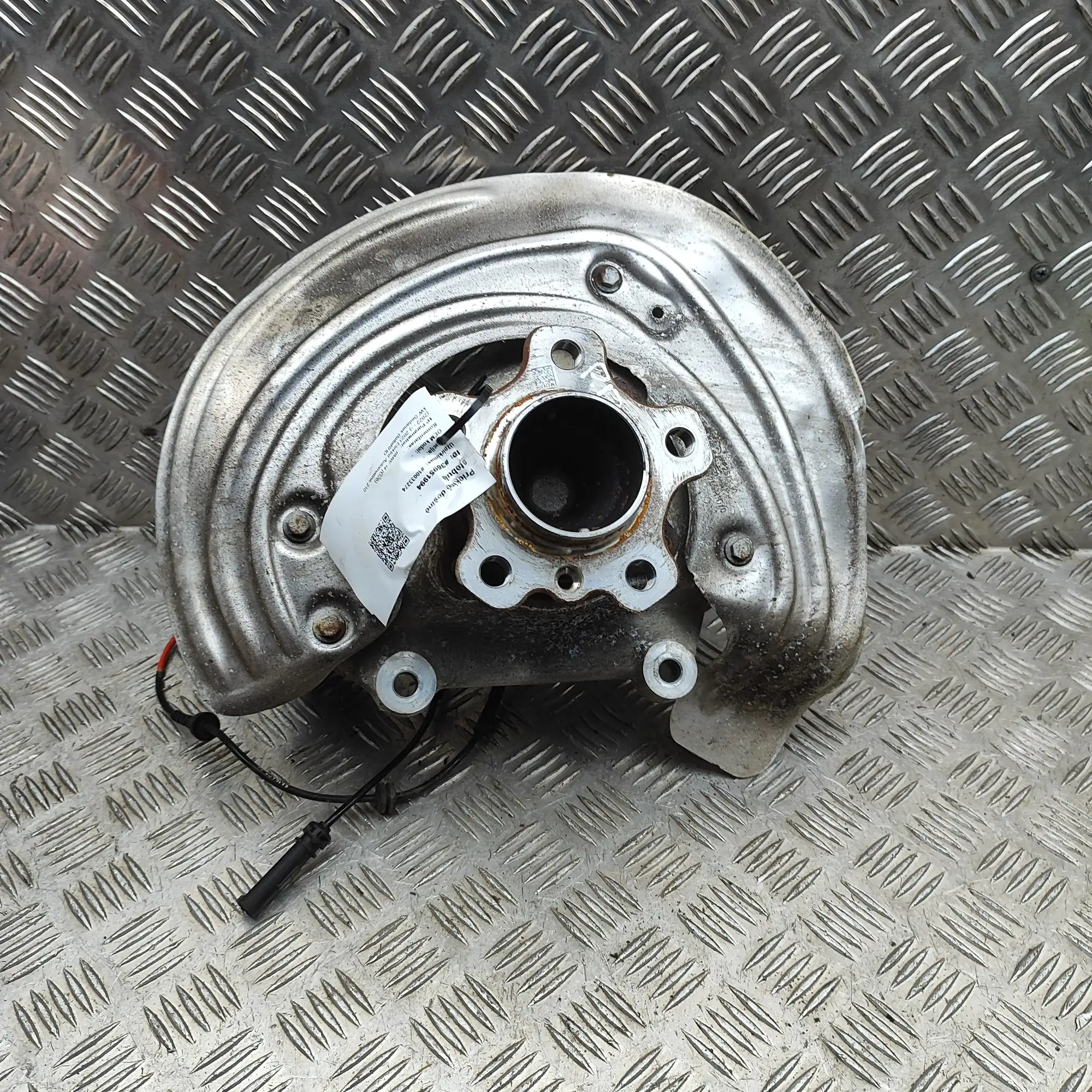 BMW i4 G26 Front Right Wheel Hub 6899176 Electricity 210kw 2023 36951994