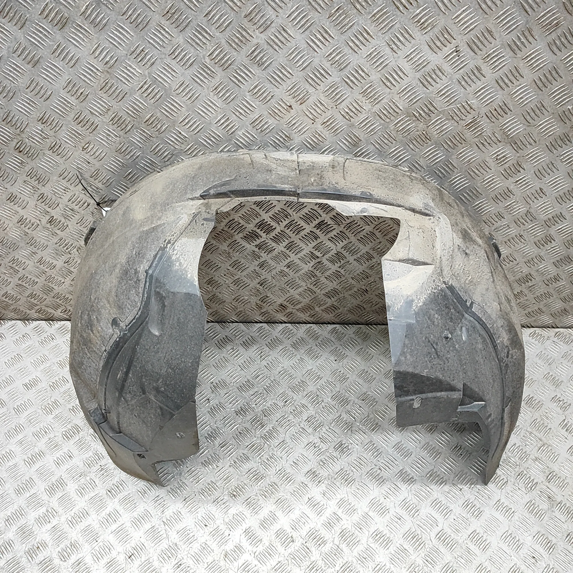 CHRYSLER GRAND VOYAGER V RT Front Left Arch Liner 68086927AA 2.8 Diesel 132kW