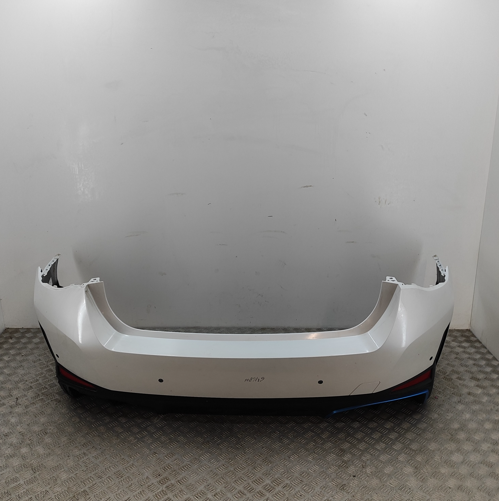 BMW i4 G26 Rear Bumper 9465312 Electricity 210kw 2023 37002321
