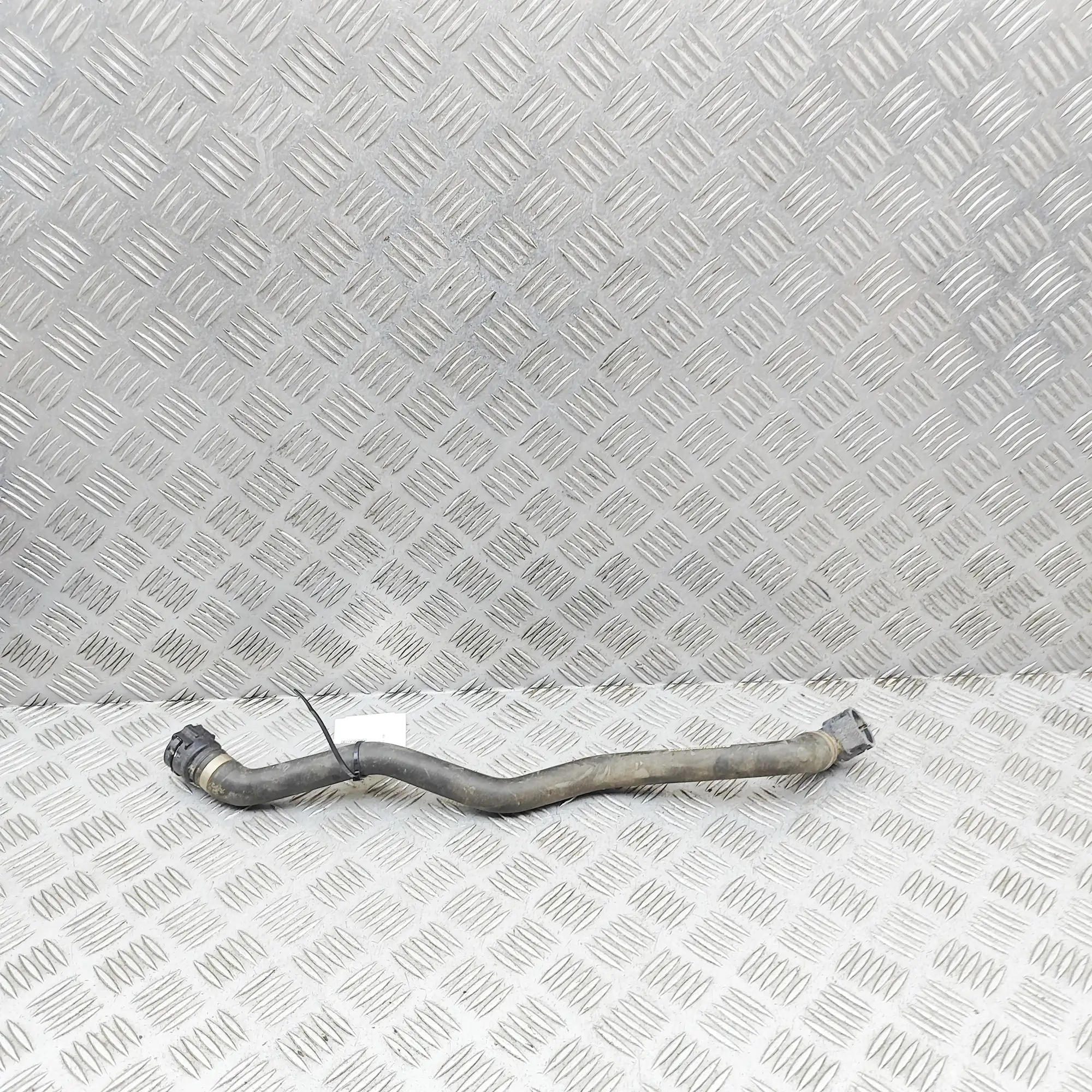 MERCEDES-BENZ E T-Model S213 Coolant Hose Pipe A2135015900 3.0 Diesel 37249404