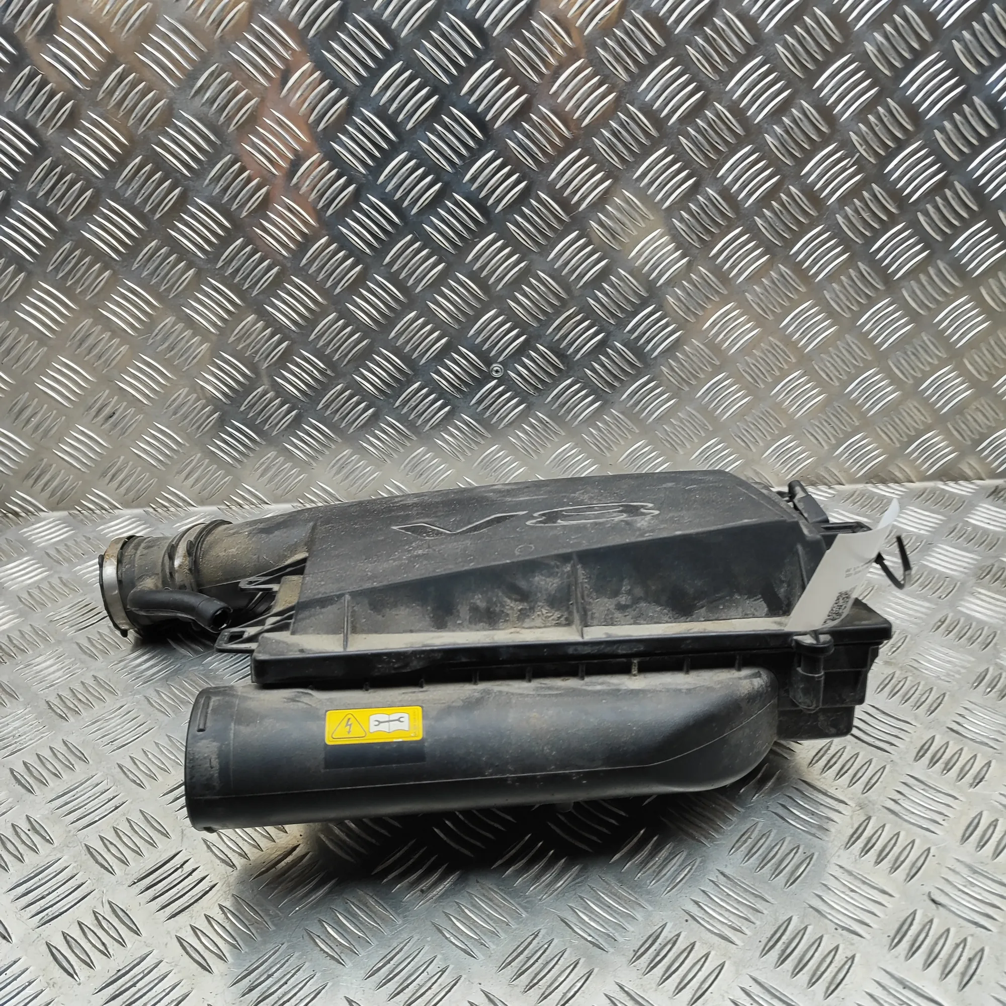 MERCEDES-BENZ S W222 LH Air Filter Box A0071530528 4.7 Petrol 36900842