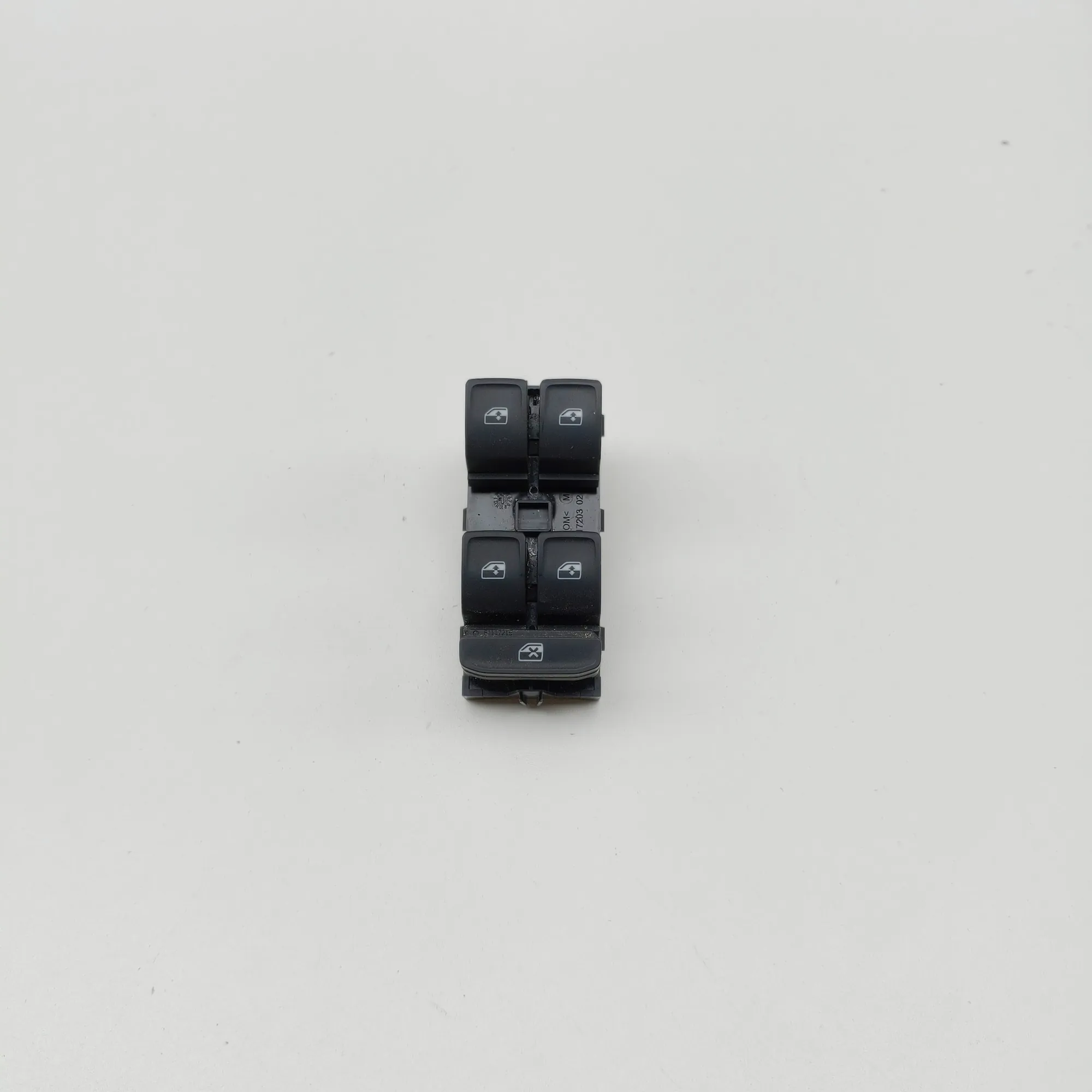 SKODA KAROQ NU7 Front Left Door Window Switch 5G0959857D RHD 2020 37547753