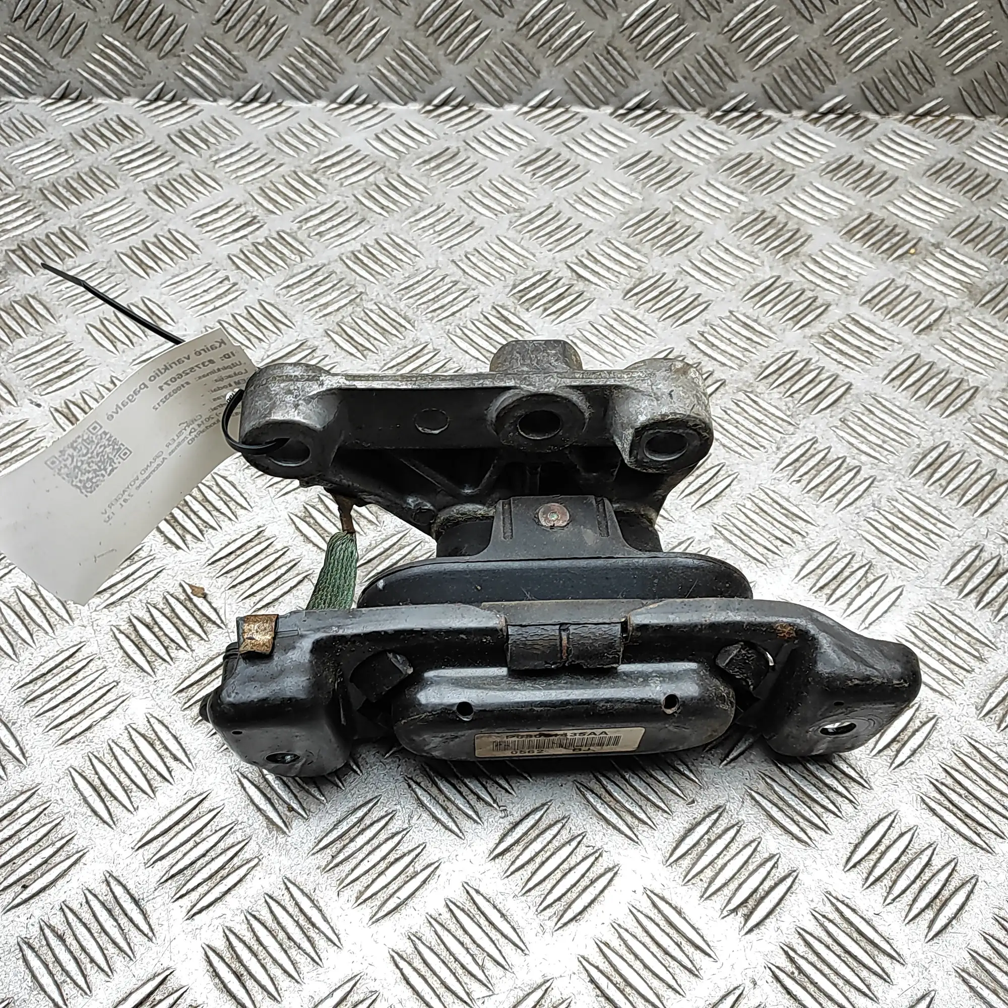 CHRYSLER GRAND VOYAGER MK5 RT Right Side Engine Mount 68091435AA 2.8Diesel 132kW
