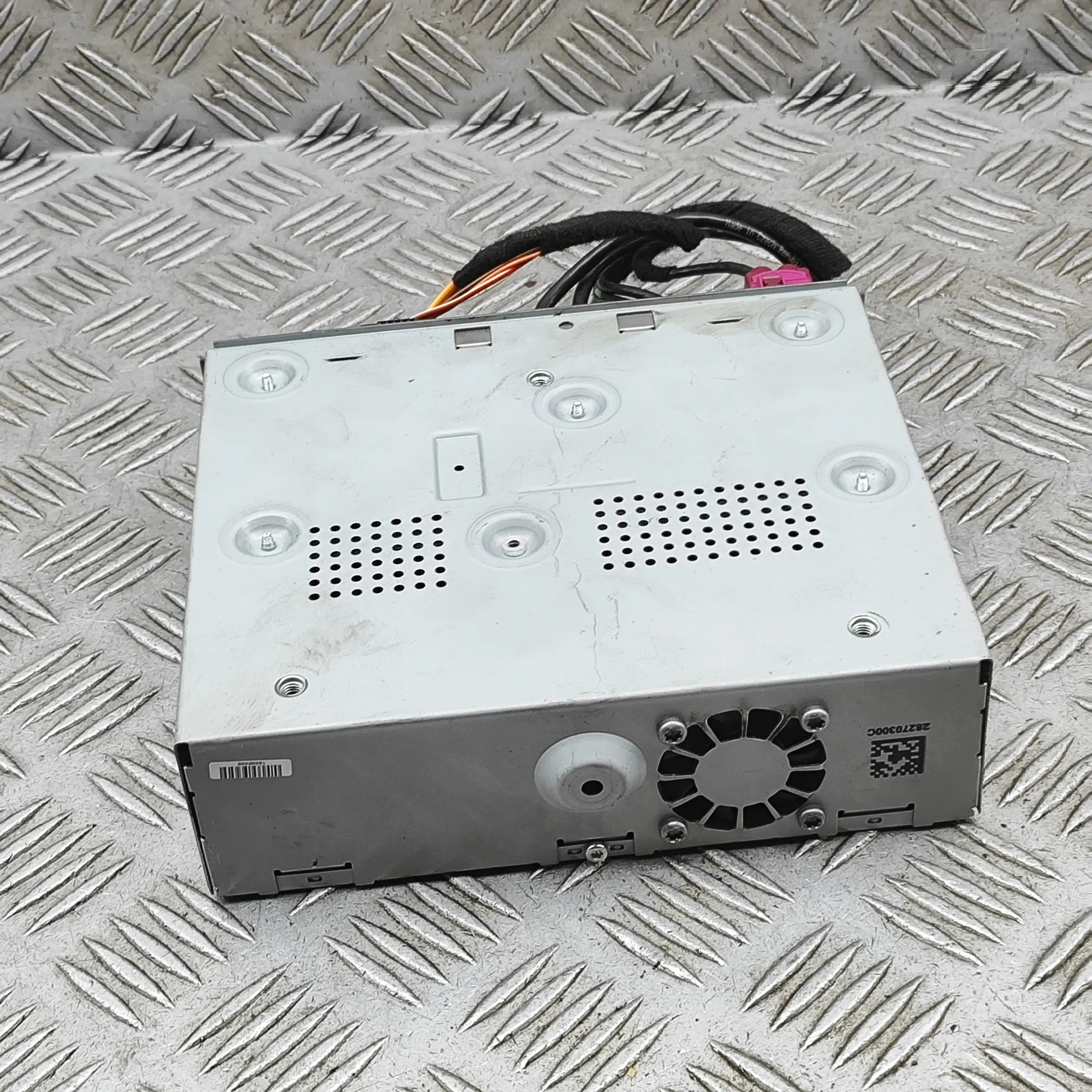 MERCEDES-BENZ S W222, V222, X222 Navigation Control Unit A2229008905 36899496