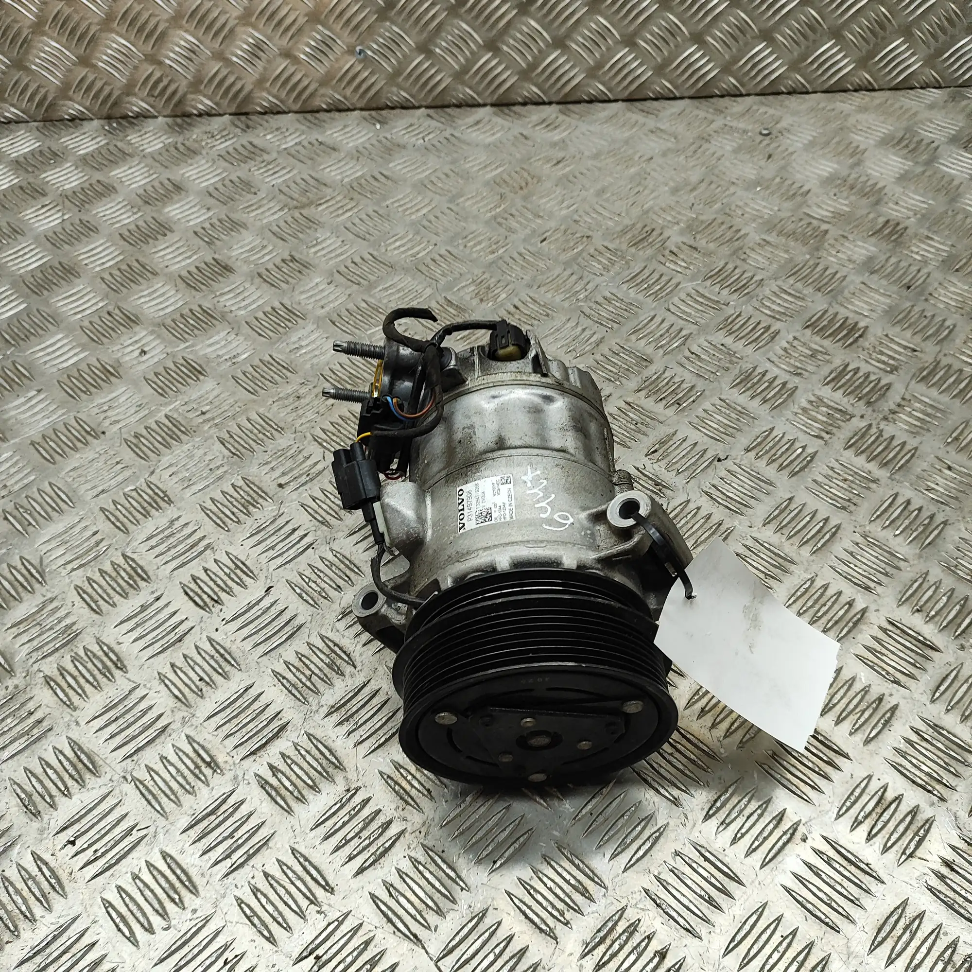 VOLVO XC40 Air Condition A/C Pump P31497908 2.0 Hybrid 120kW 2023 36944404