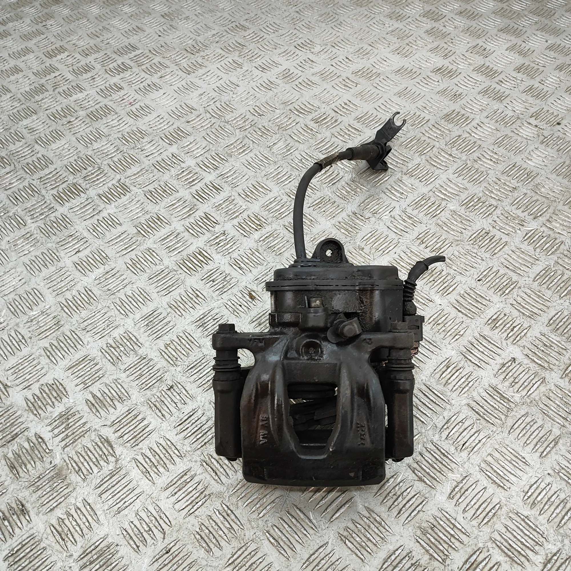 AUDI Q5 FY MK2 Rear Left Brake Caliper 80A615405M 3.0 Petrol 260kw 2018 37245168