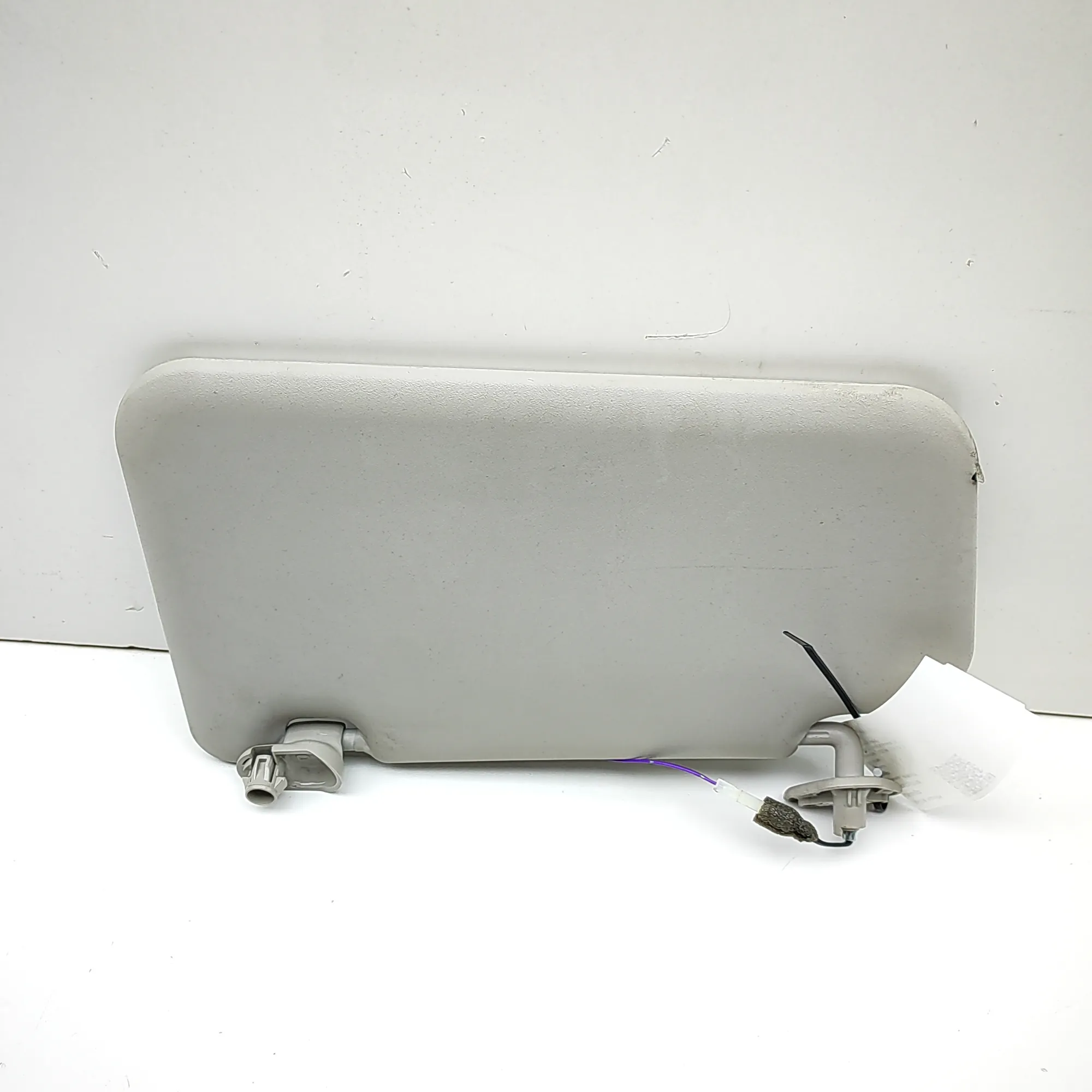 NISSAN LEAF ZE1 MK2 Right Side Sun Visor 96400-5SC0B RHD Electricity 160kw 2021