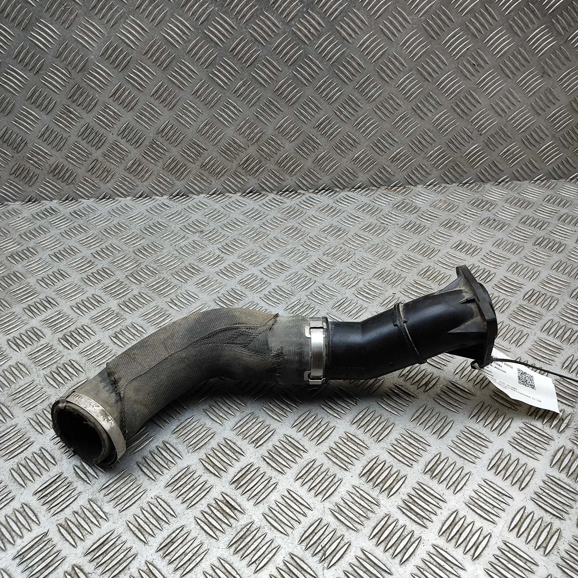 AUDI Q8 4M Intercooler Hose Pipe 4M0145738AG 3.0 Petrol / electricity 37353984