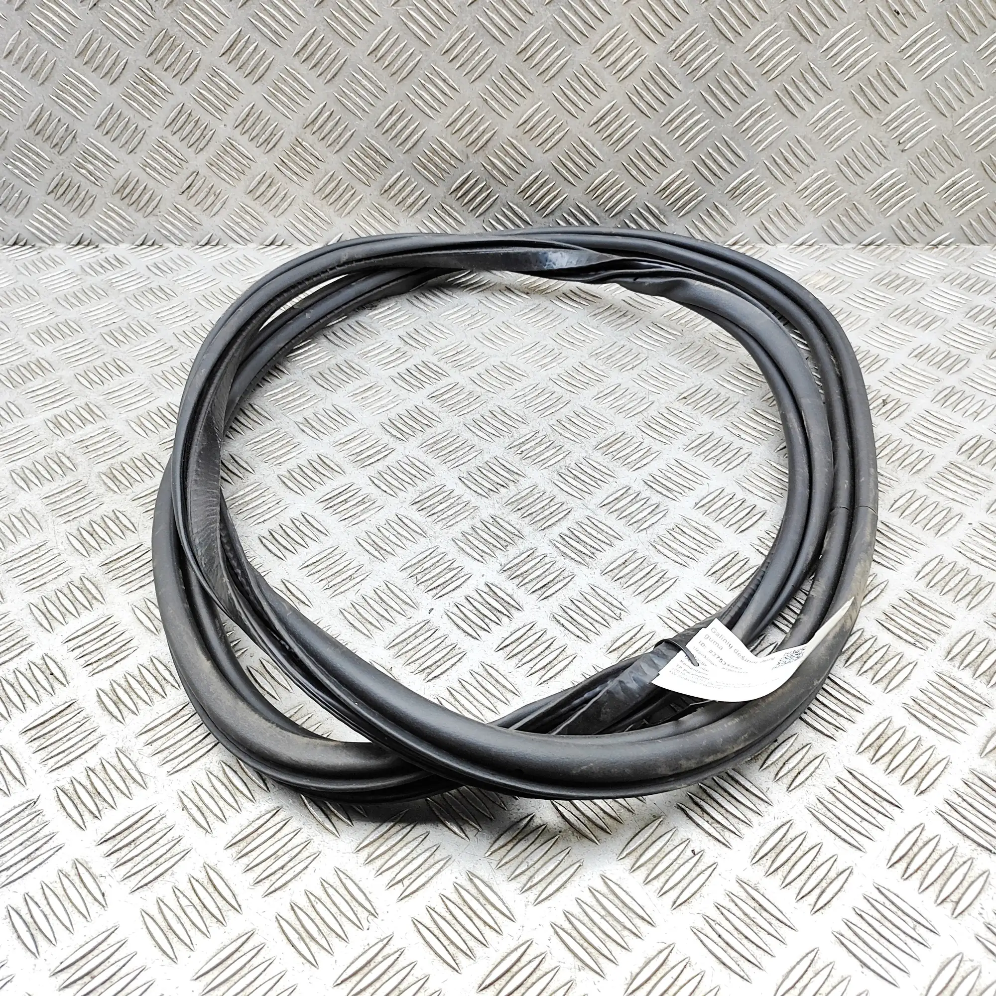 VOLVO S90 MK2 Rear Right Door Seal Rubber 31371590 2.0 Diesel 173kw 2017