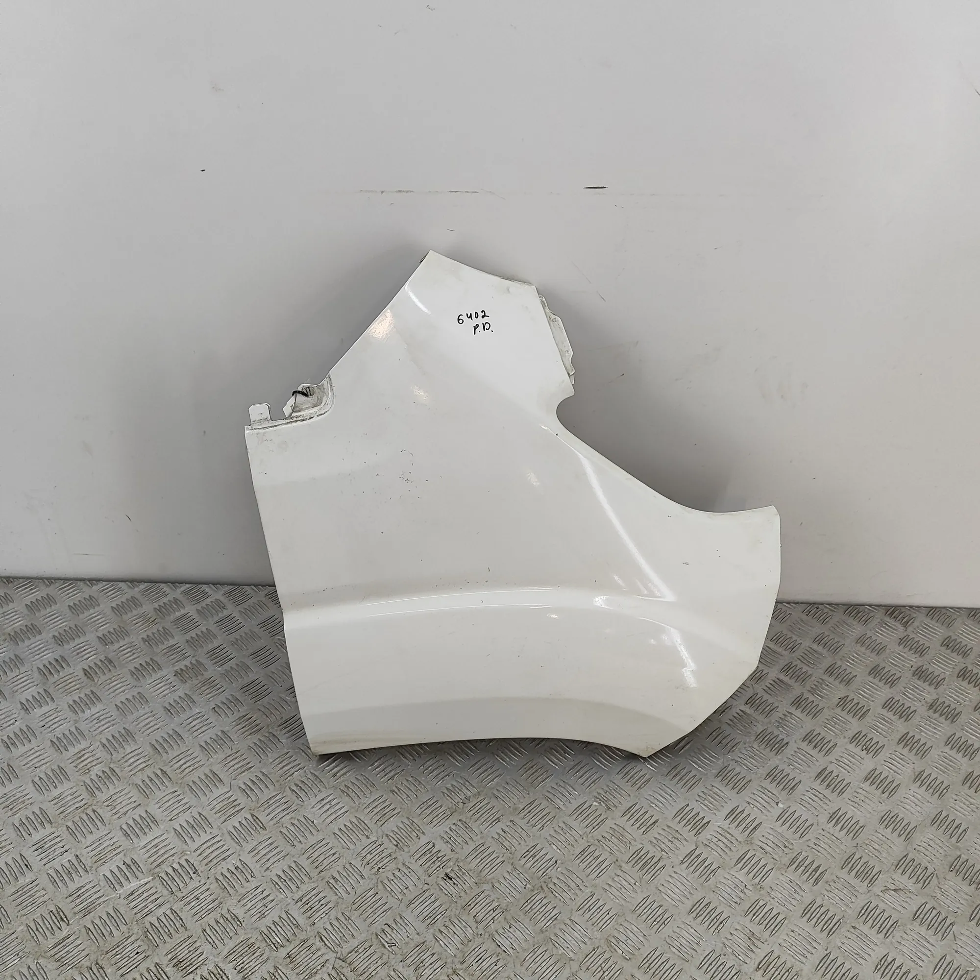 PEUGEOT BOXER Bus Front Right Fender 1611654980 2.0 Diesel 96kw 2018 36624426