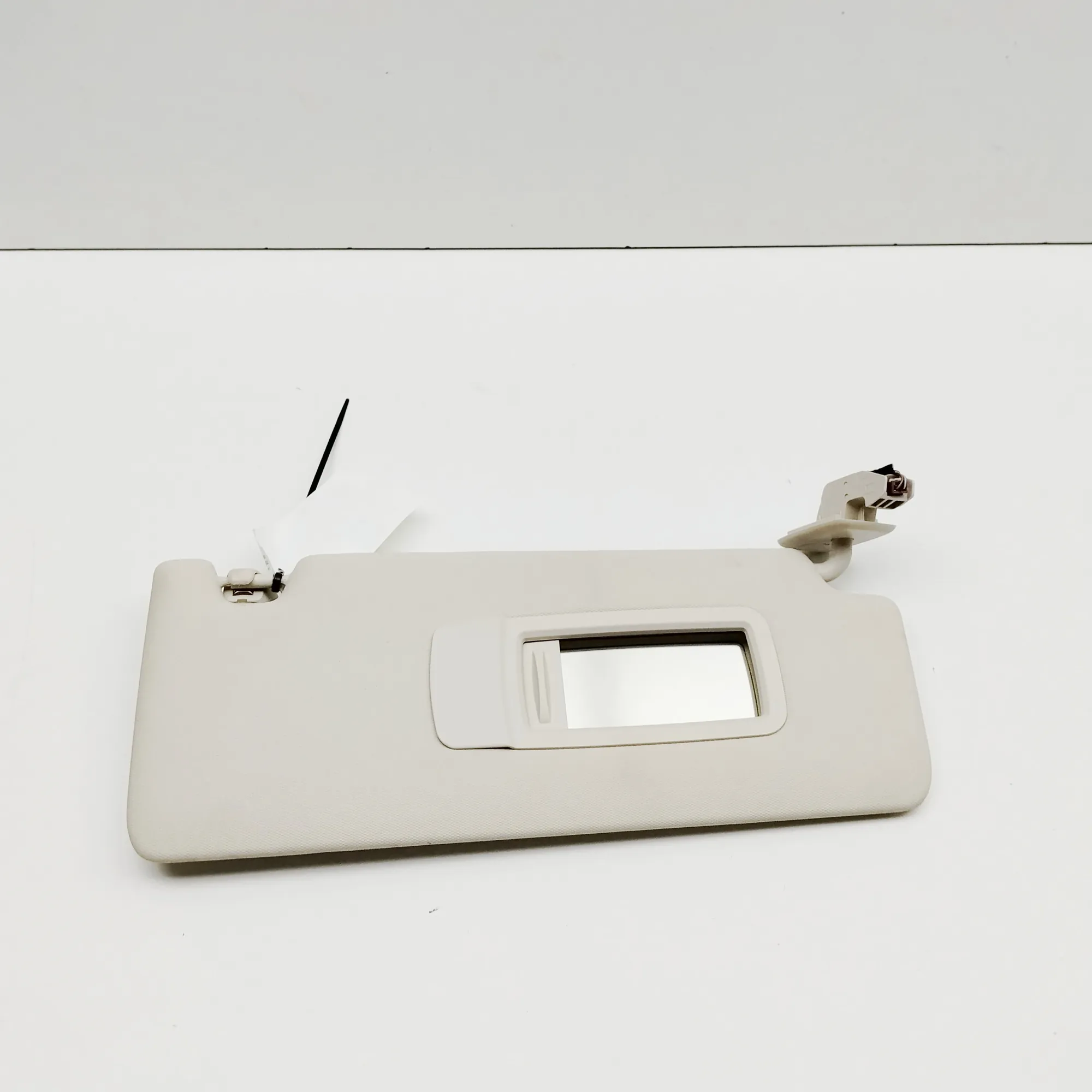 BMW i4 G26 Right Side Sun Visor 9472132 Electricity 210kw 2023 37576916