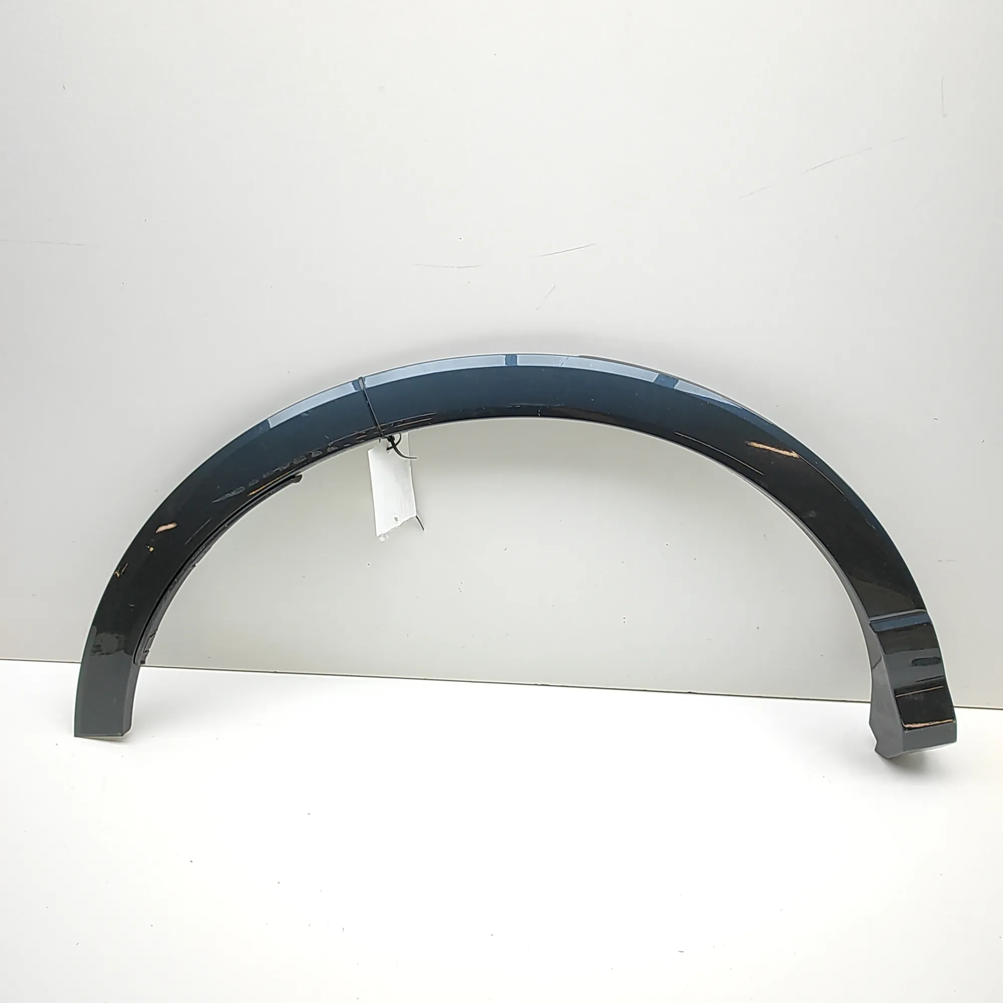 AUDI Q3 F3 MK2 Rear Right Fender Arch Trim 83A853818C 2.0 Petrol 140kw 2025