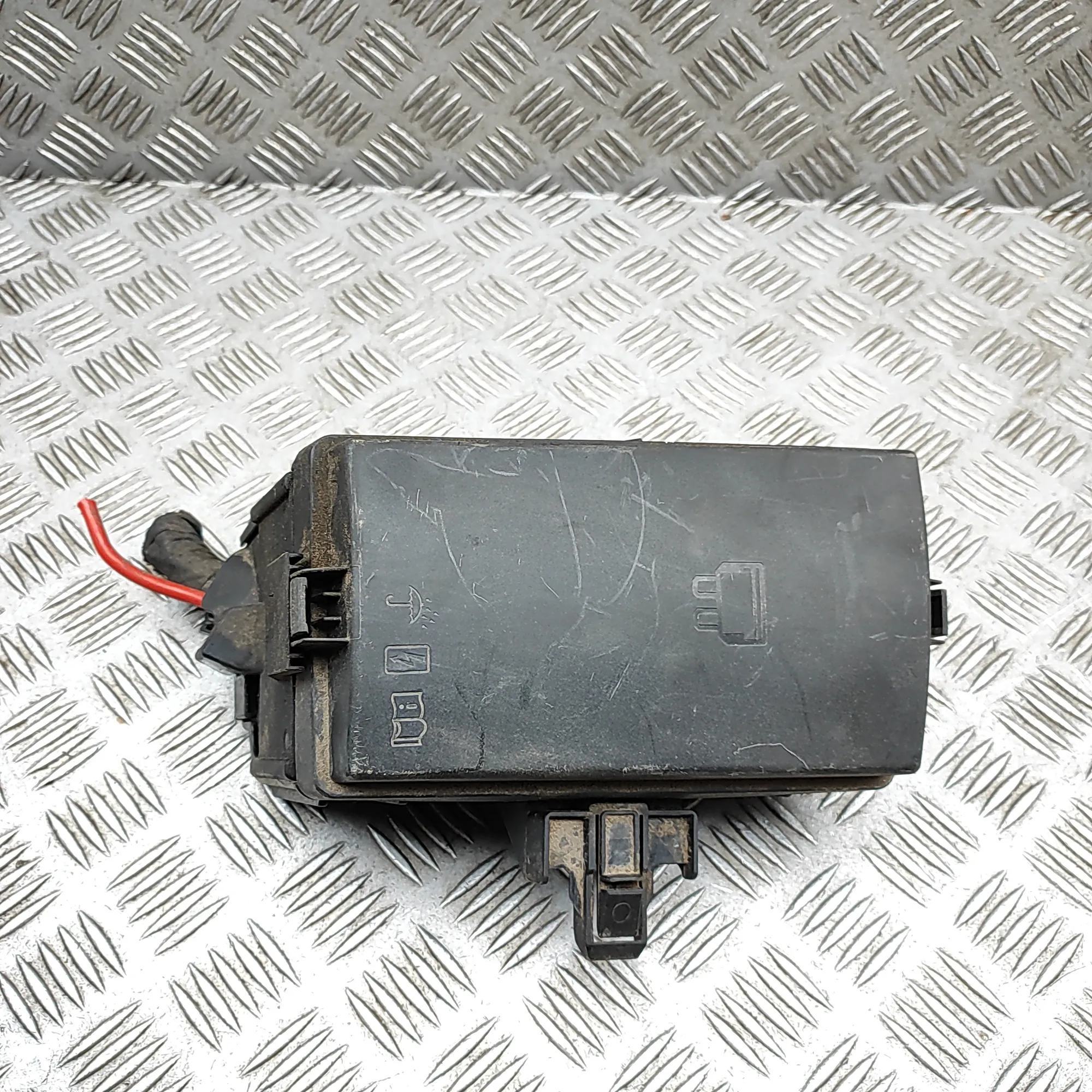 SKODA SUPERB MK3 Estate 3V Fuse Box 5Q0937132B 2.0 Diesel 90kw 2021 37492908