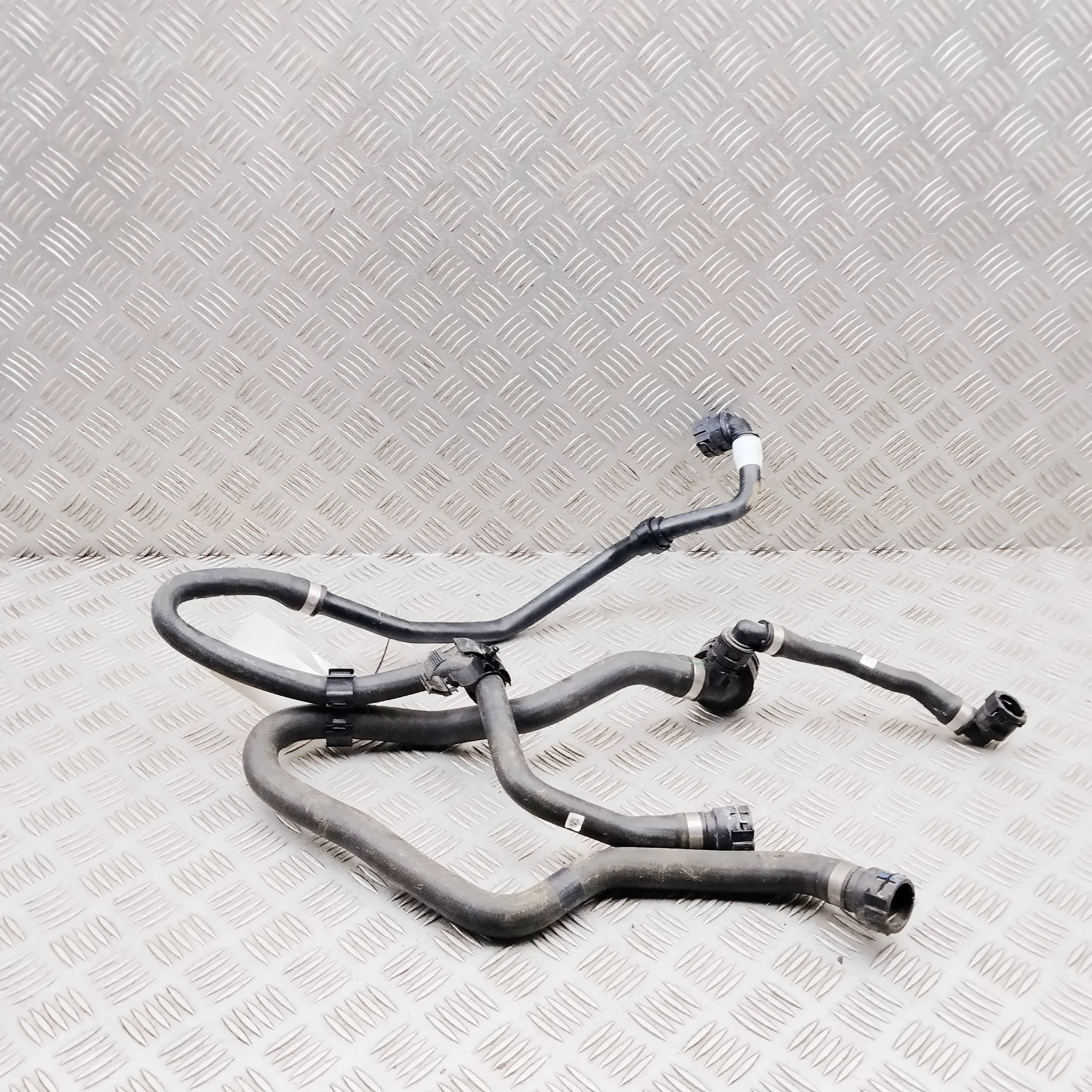 BMW i4 G26 Coolant Hose Pipe 8477899 Electricity 210kw 2023 37576175