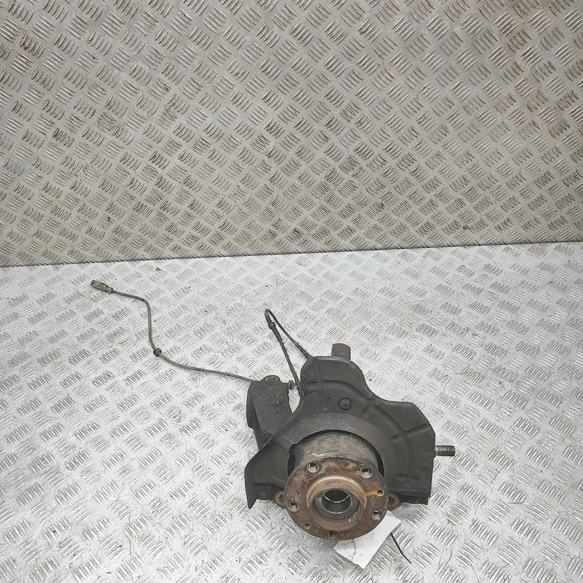 PEUGEOT BOXER Bus Front Left Wheel Hub 1612735380 2.0 Diesel 96kw 2018 36754961