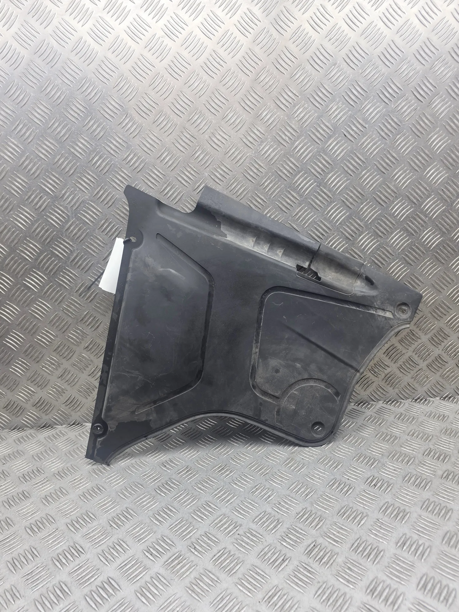 MERCEDES-BENZ S W222, V222, X222 Front Left Wing Plastic A2226800107 36895703