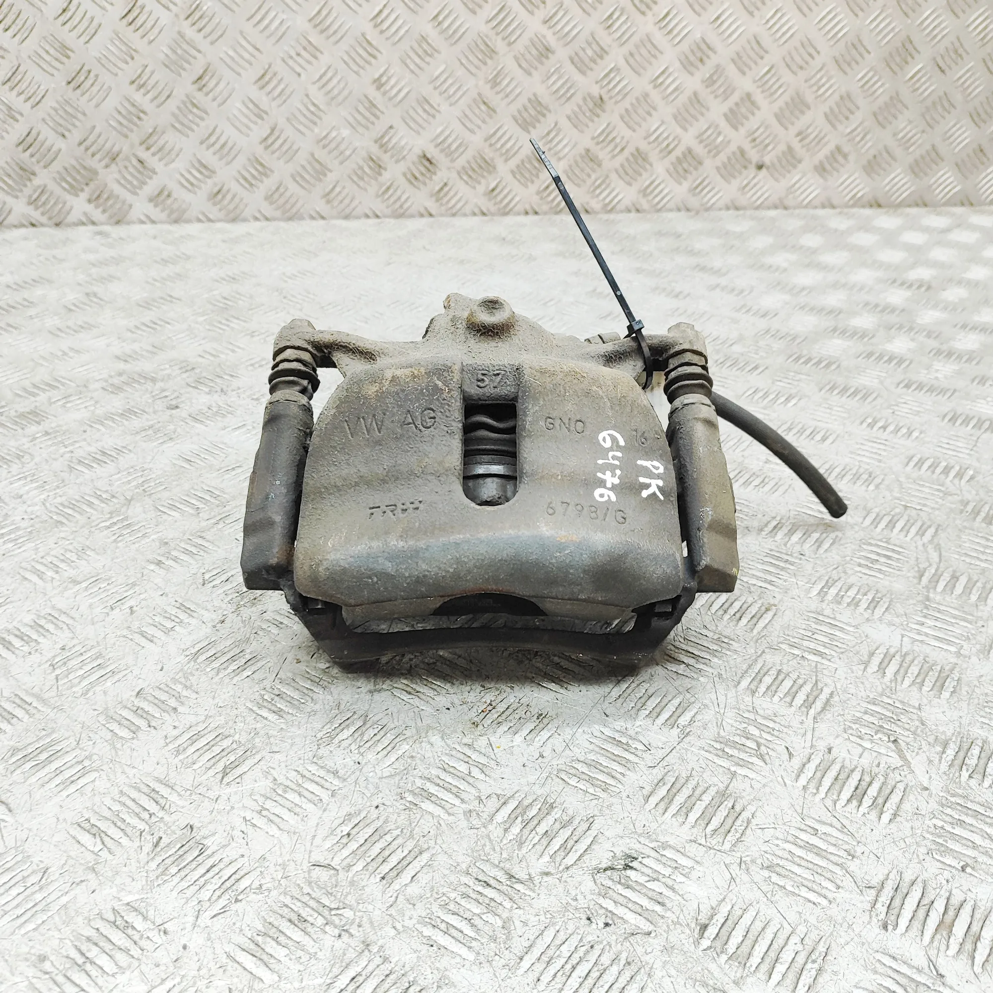 SKODA SUPERB MK3 Estate 3V Front Left Brake Caliper 8V0615123D 2.0 Diesel 90kW