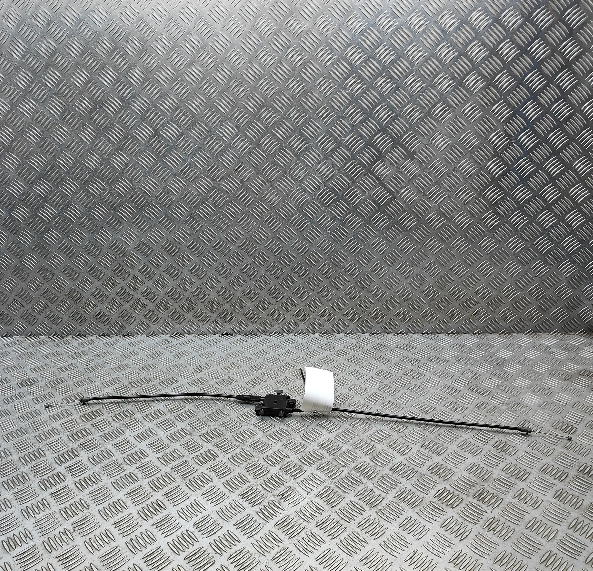 AUDI A5 F5 MK2 Bonnet Lock Cable 8W0823531C 2.0 Diesel 140kw 2016 37005646