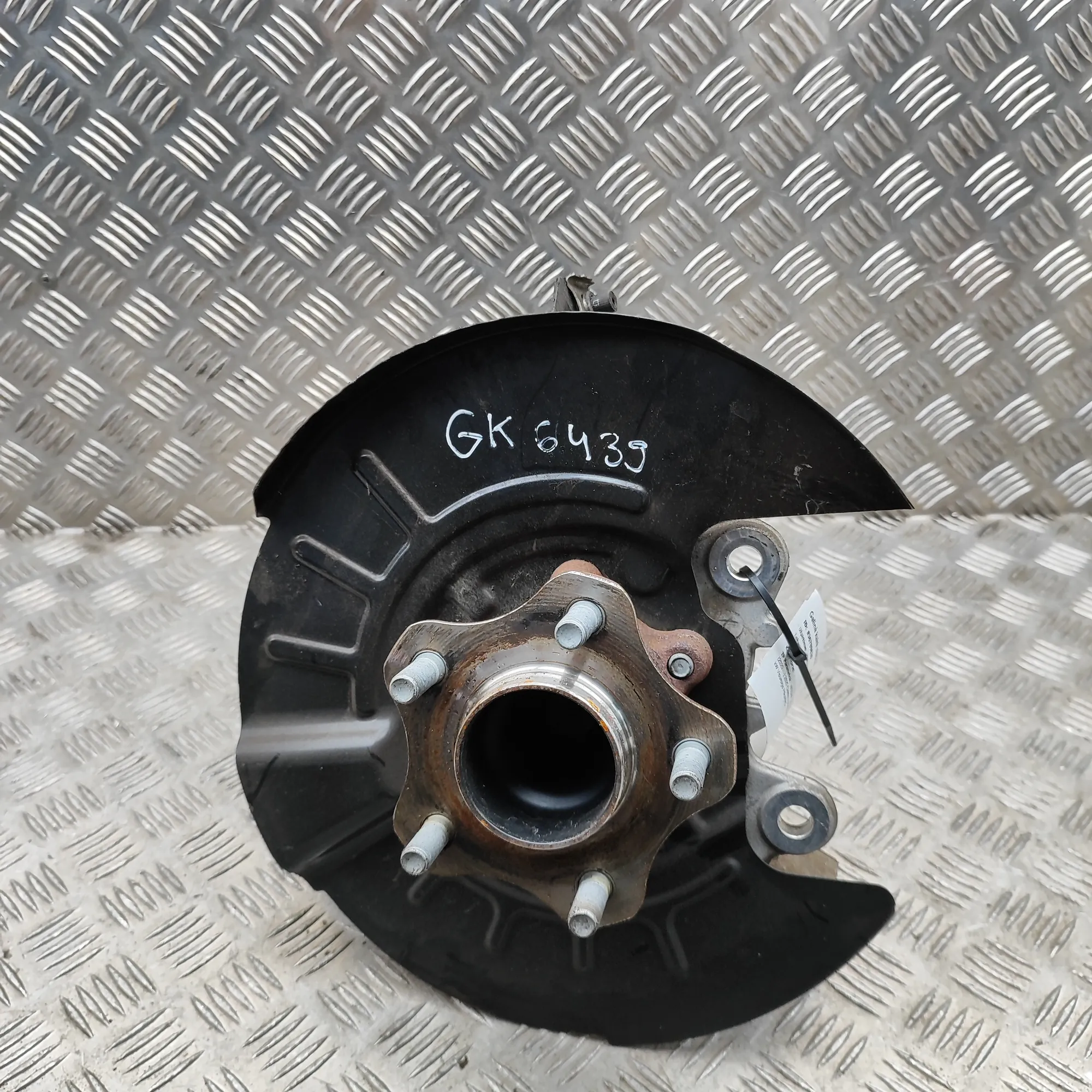NISSAN ARIYA FE0 Rear Left Wheel Hub Spindle 43019-4PM0A Electricity 178kW 2025