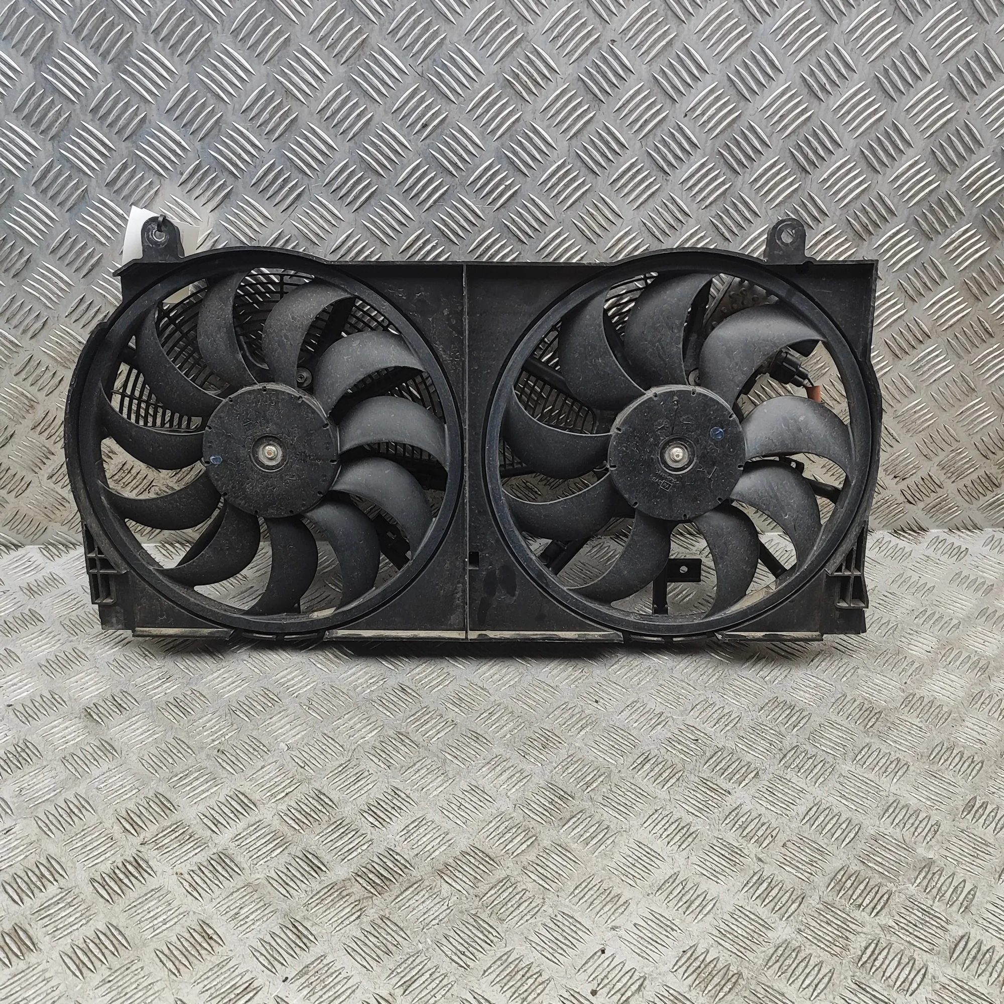 NISSAN LEAF ZE1 MK2 Engine Cooling Fan Shroud 21481-3NK0C Electricity 110kw 2023