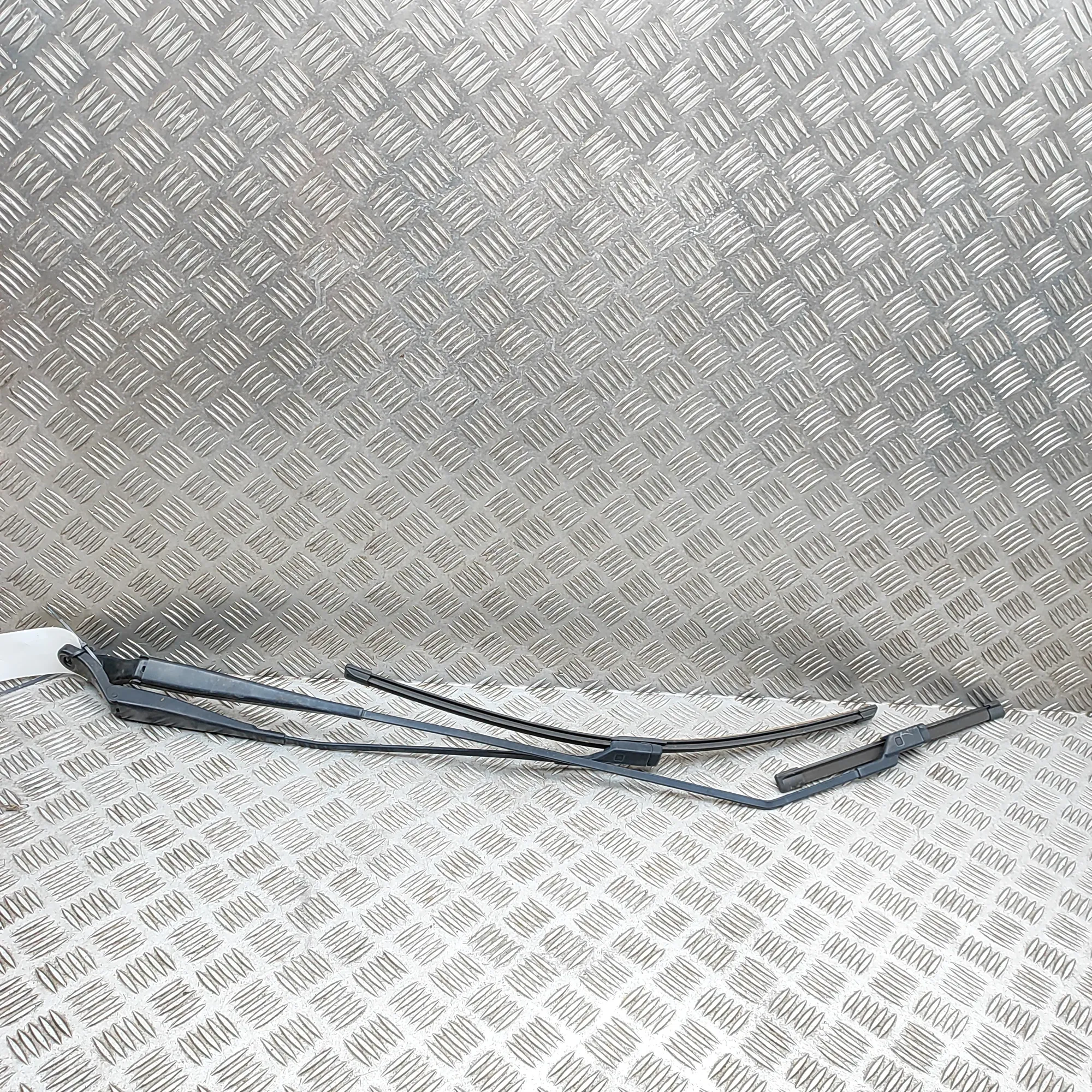 RENAULT ZOE BFM Front Wiper Arms 288863986R RHD Electricity 100kw 2022 37298994