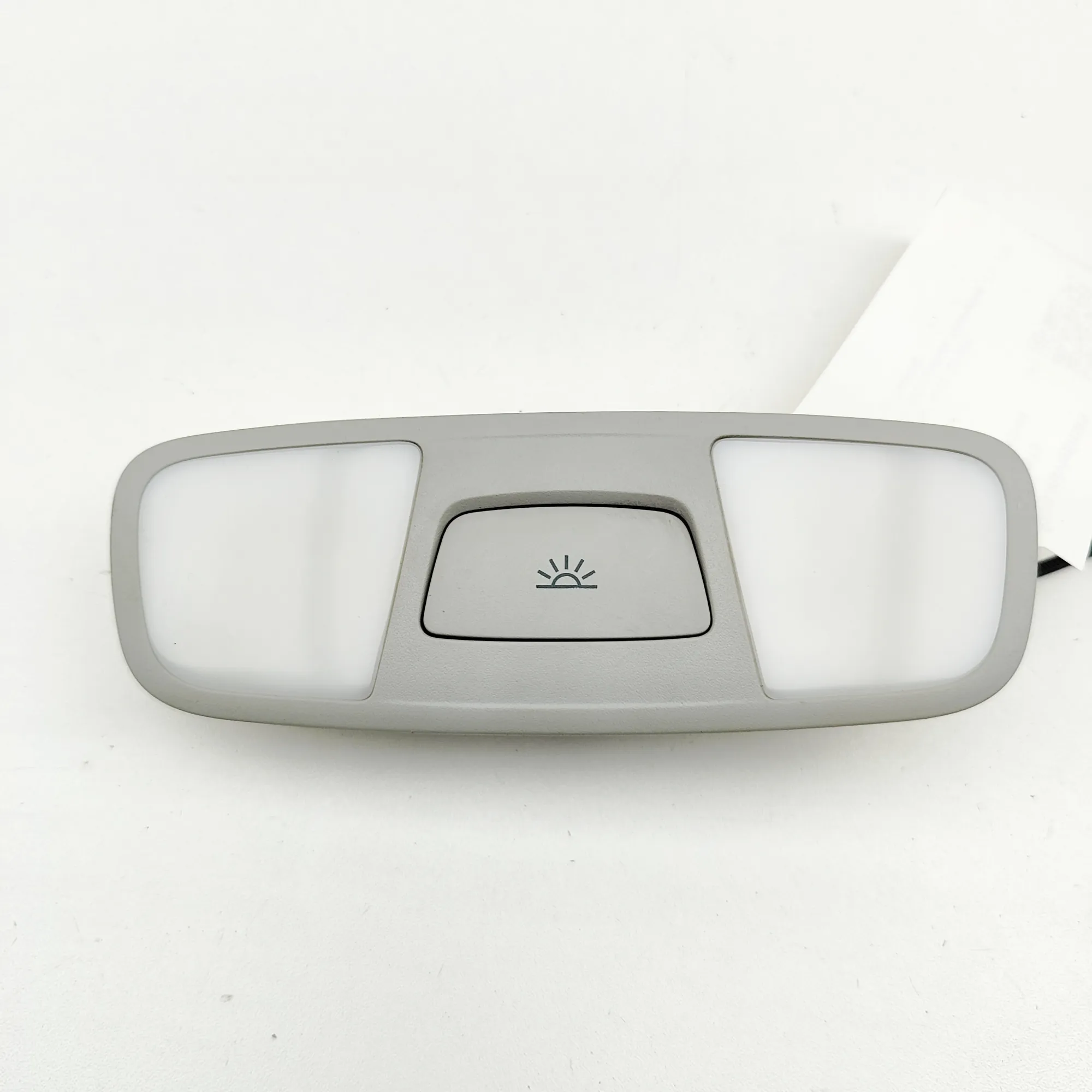 AUDI Q3 8U MK1 Rear Interior Lighting 8U0947111E 2.0 Diesel 130kw 2012 37603913