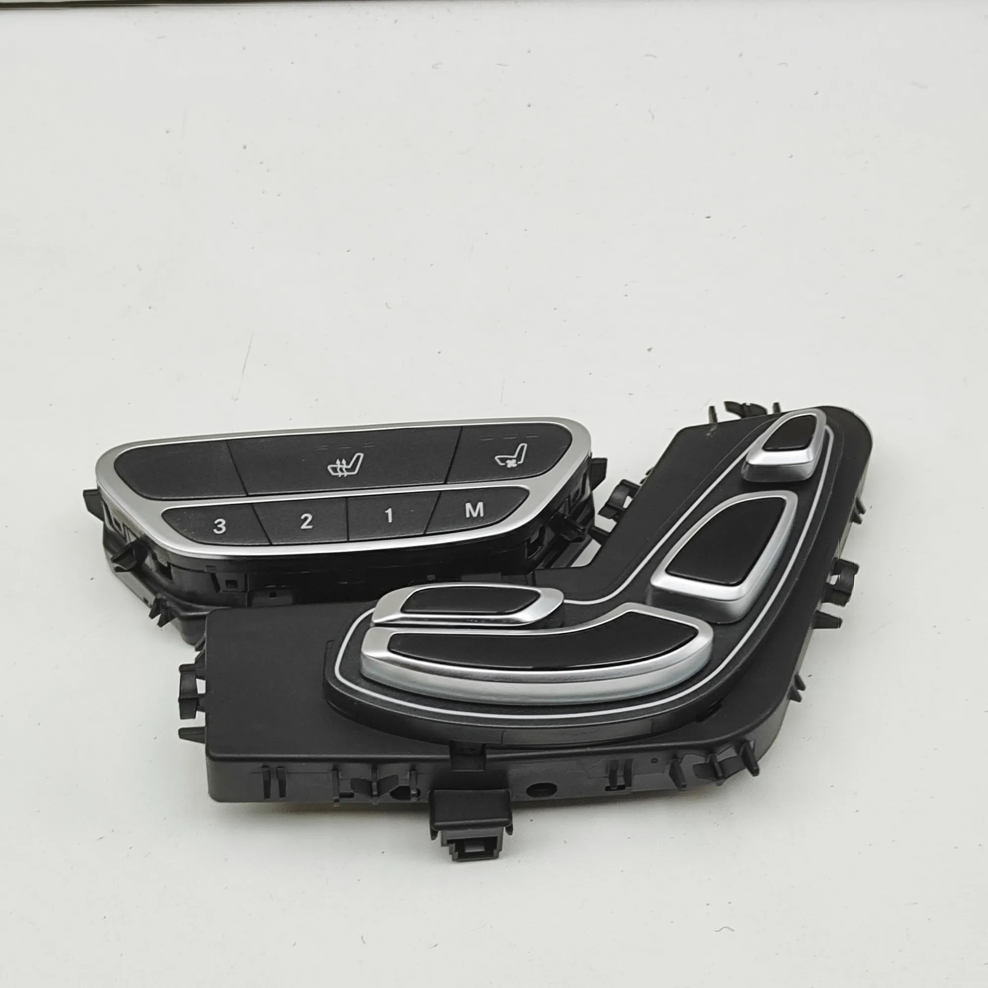 MERCEDES-BENZ S W222 Front Right Seat Control Buttons A2229059600 36908656