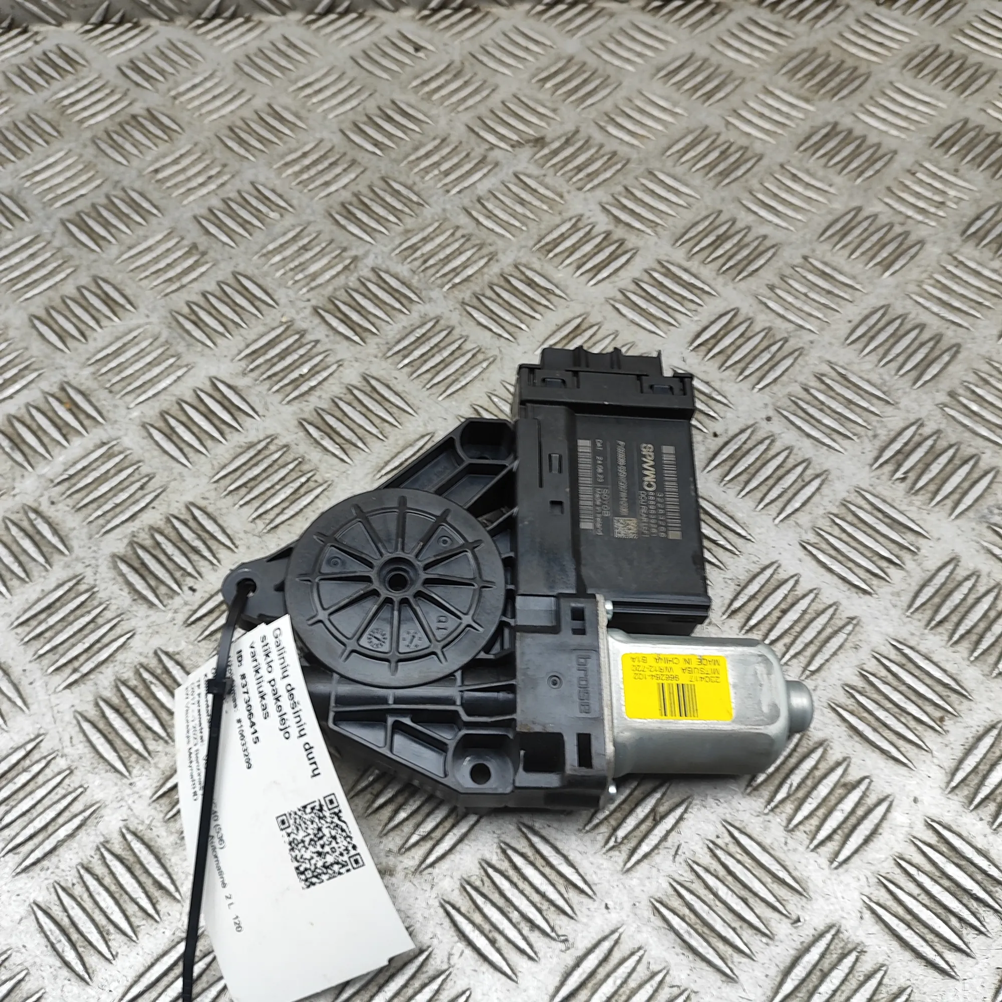 VOLVO XC40 Rear Right Door Window Control Motor 32283266 2.0 Hybrid 120kW 2023