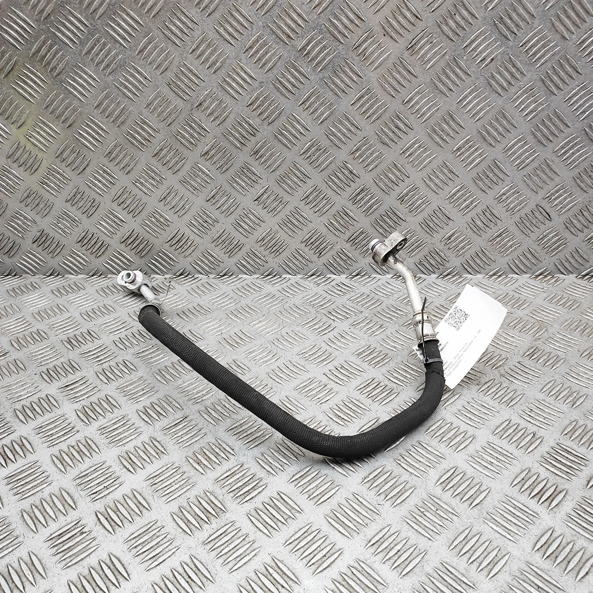 AUDI A5 F5 A/C Air Con Hose Pipe 8W0816721B 2.0 Diesel 140kw 2016 37577470