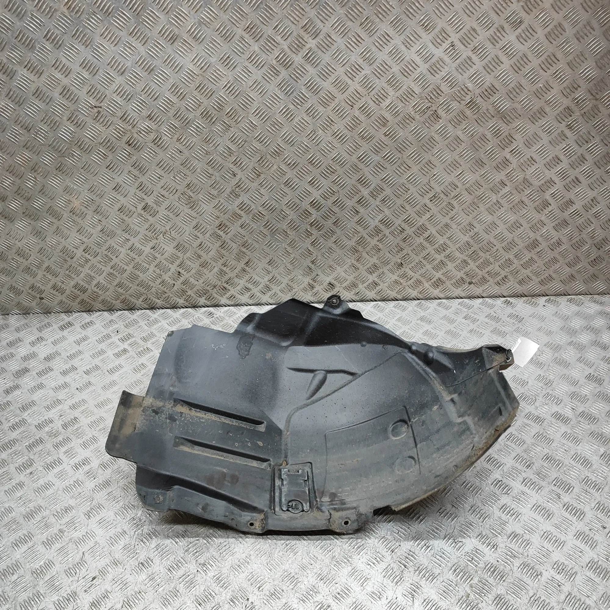 MERCEDES-BENZ E S213 Front Right Arch Liner Front Part A2386901603 36942917