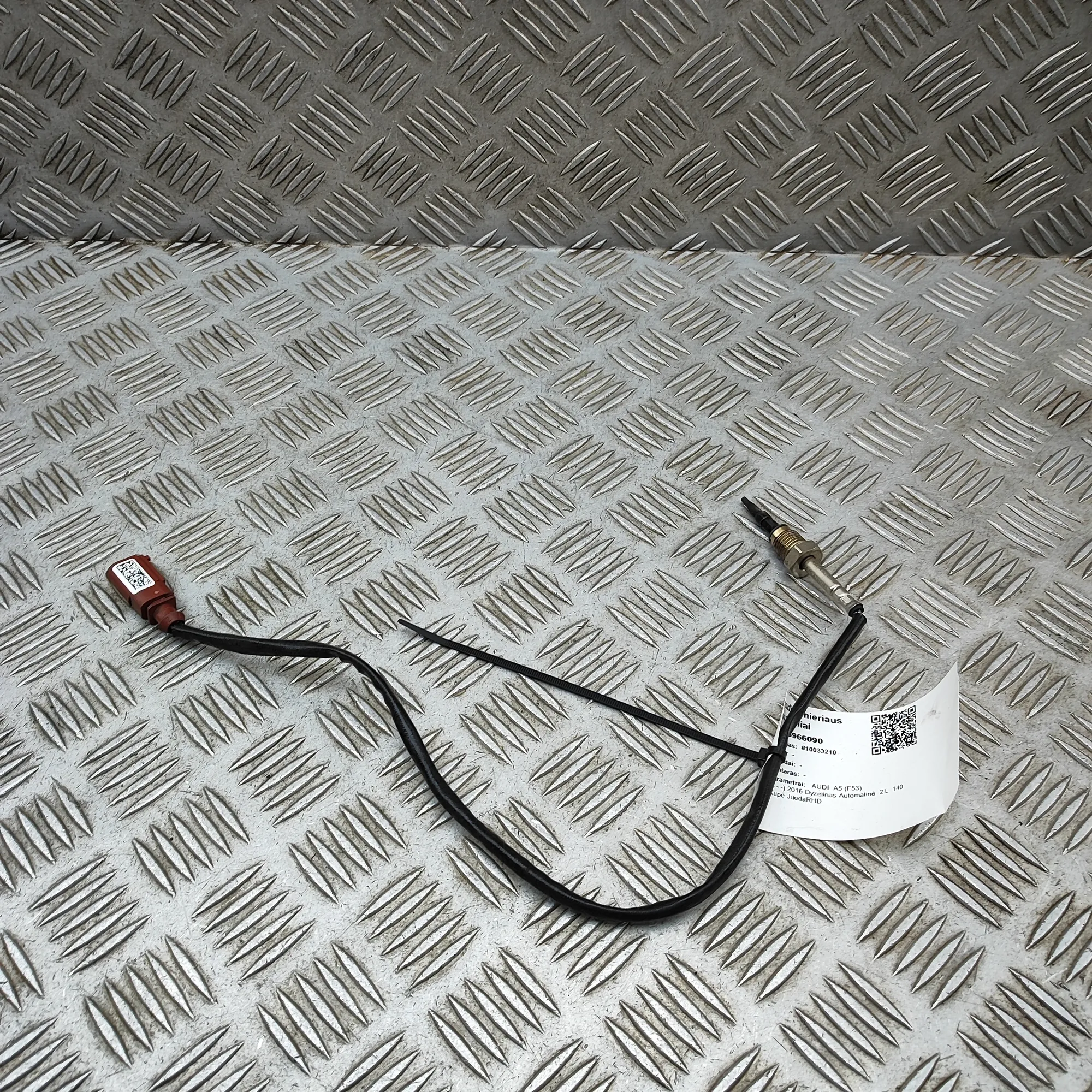 AUDI A5 F53, F5P Exhaust Gas Temperature Sensor 8W0906088B 2.0 Diesel 36966090