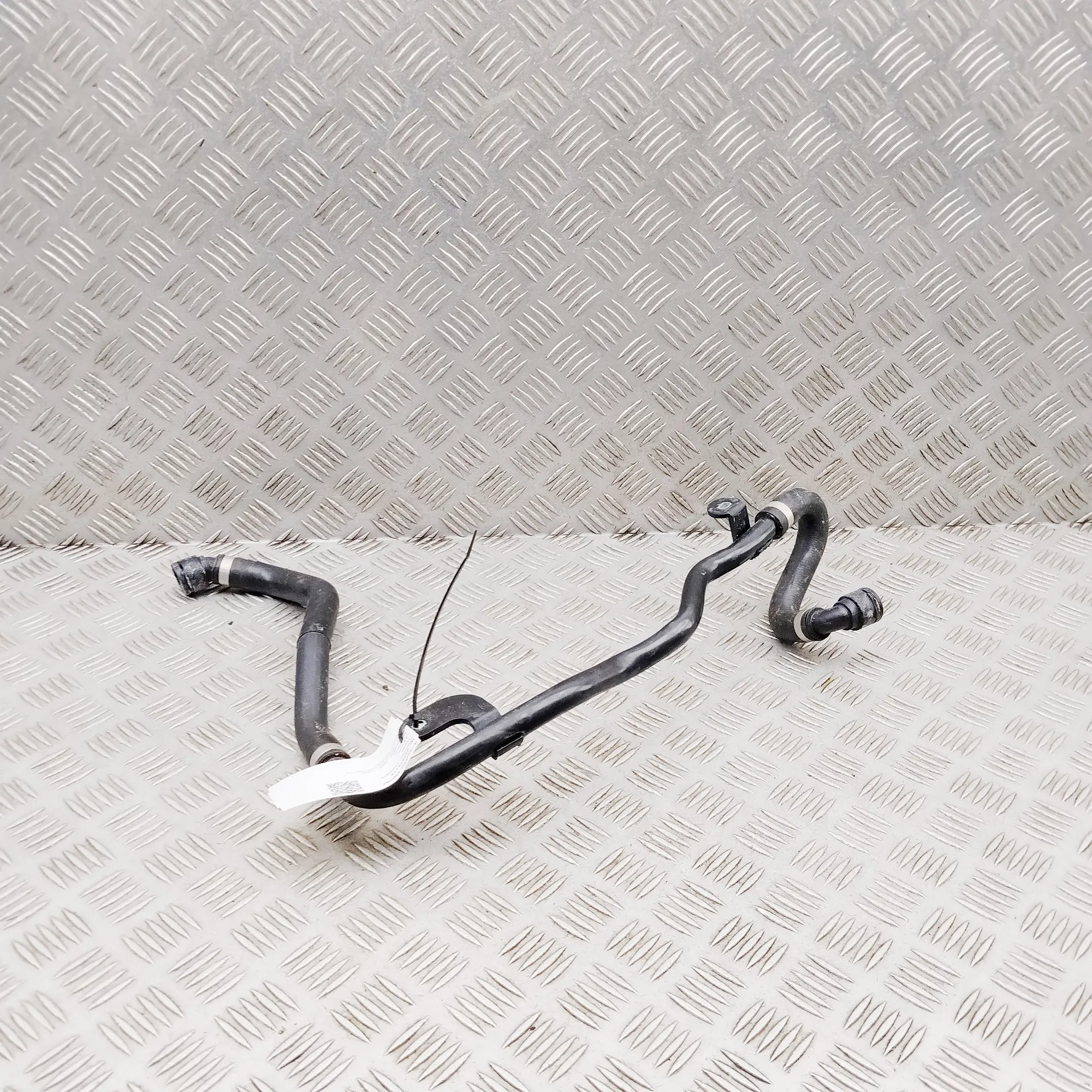 BMW i4 G26 Coolant Hose Pipe 9475680 Electricity 210kw 2023 37576176